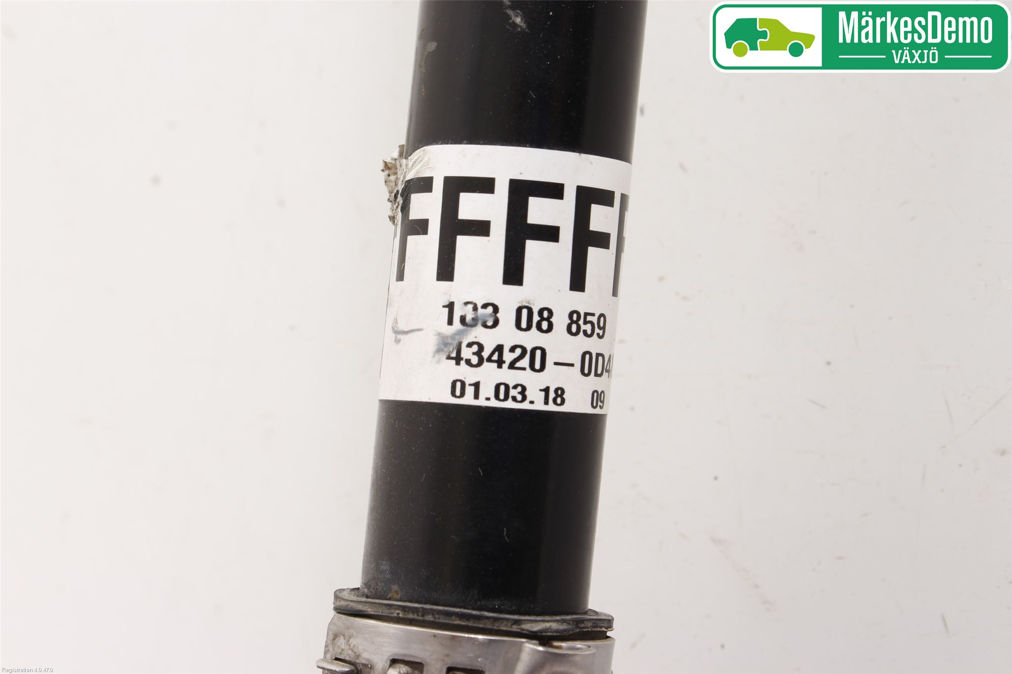 Toyota YARIS XP130 15-20 Drivaksel Foran Kompl Venstre