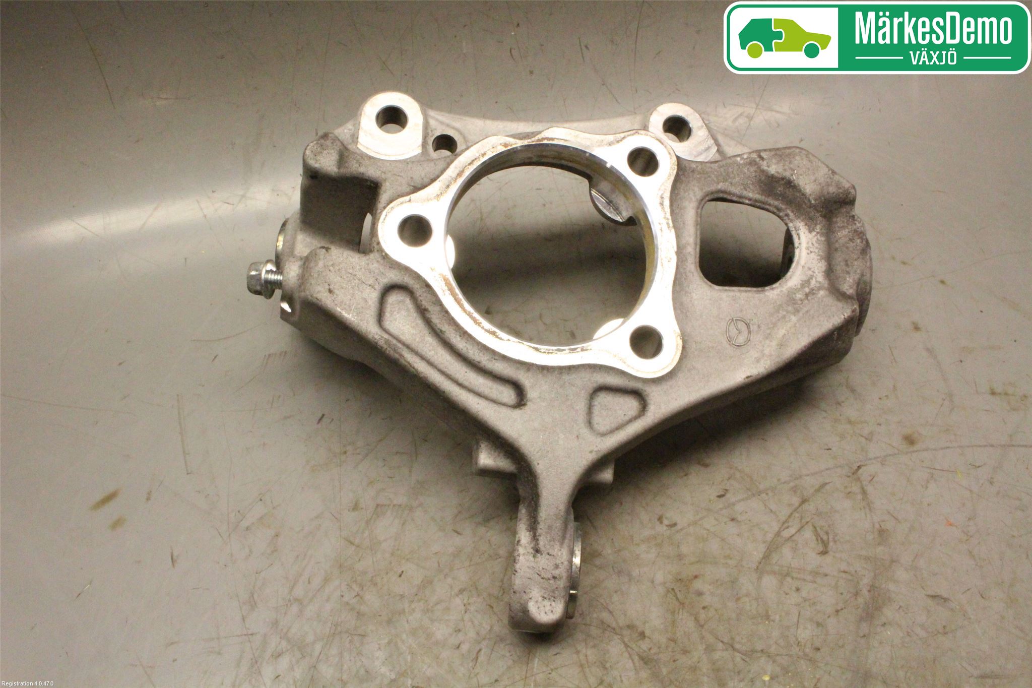 Mazda MX-5 IV (ND/ND2/ND3) MIATA 15- Spindel Vf