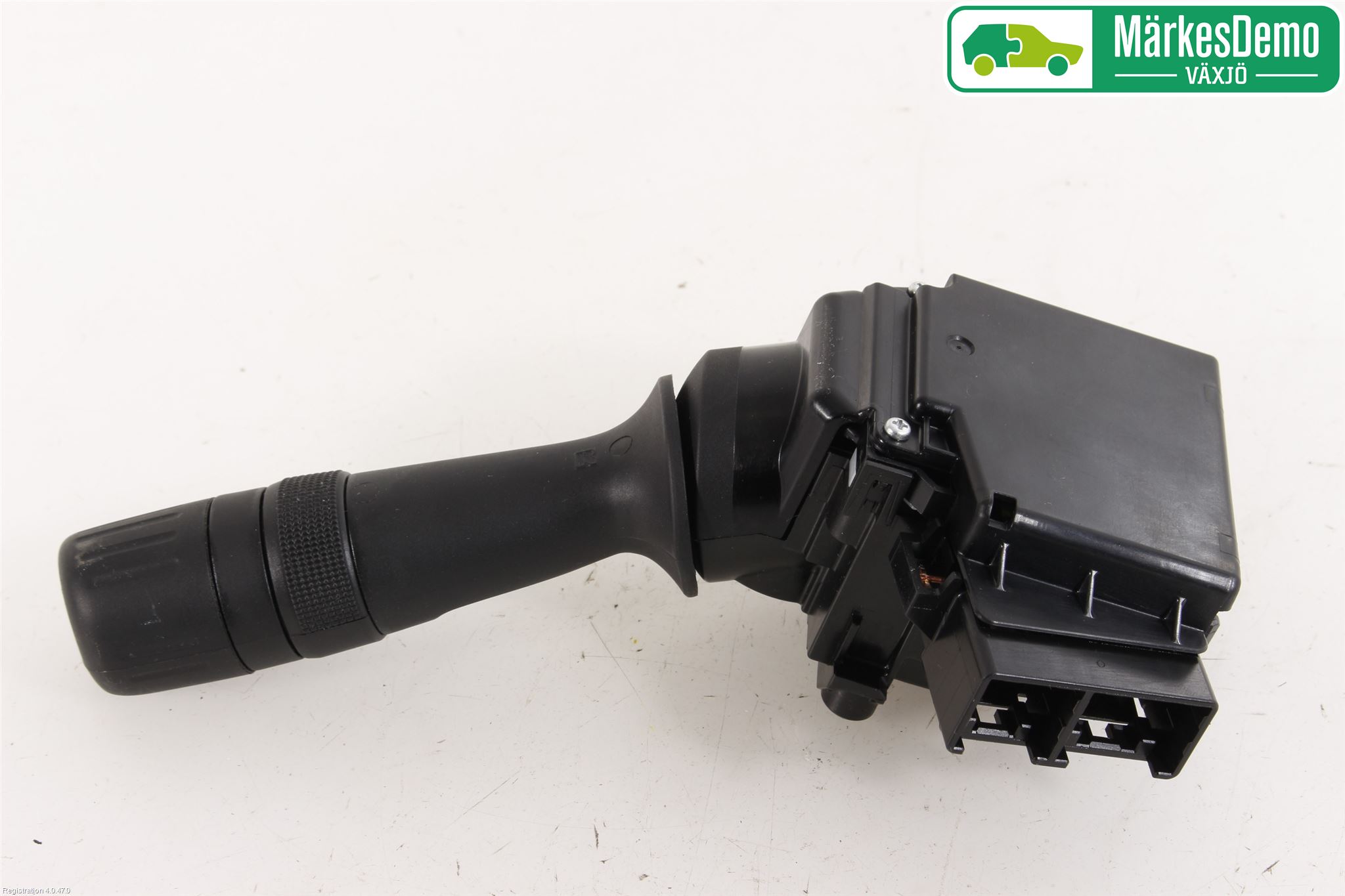 Toyota AURIS 13-19 Bryter Ratt Visker - Spyler