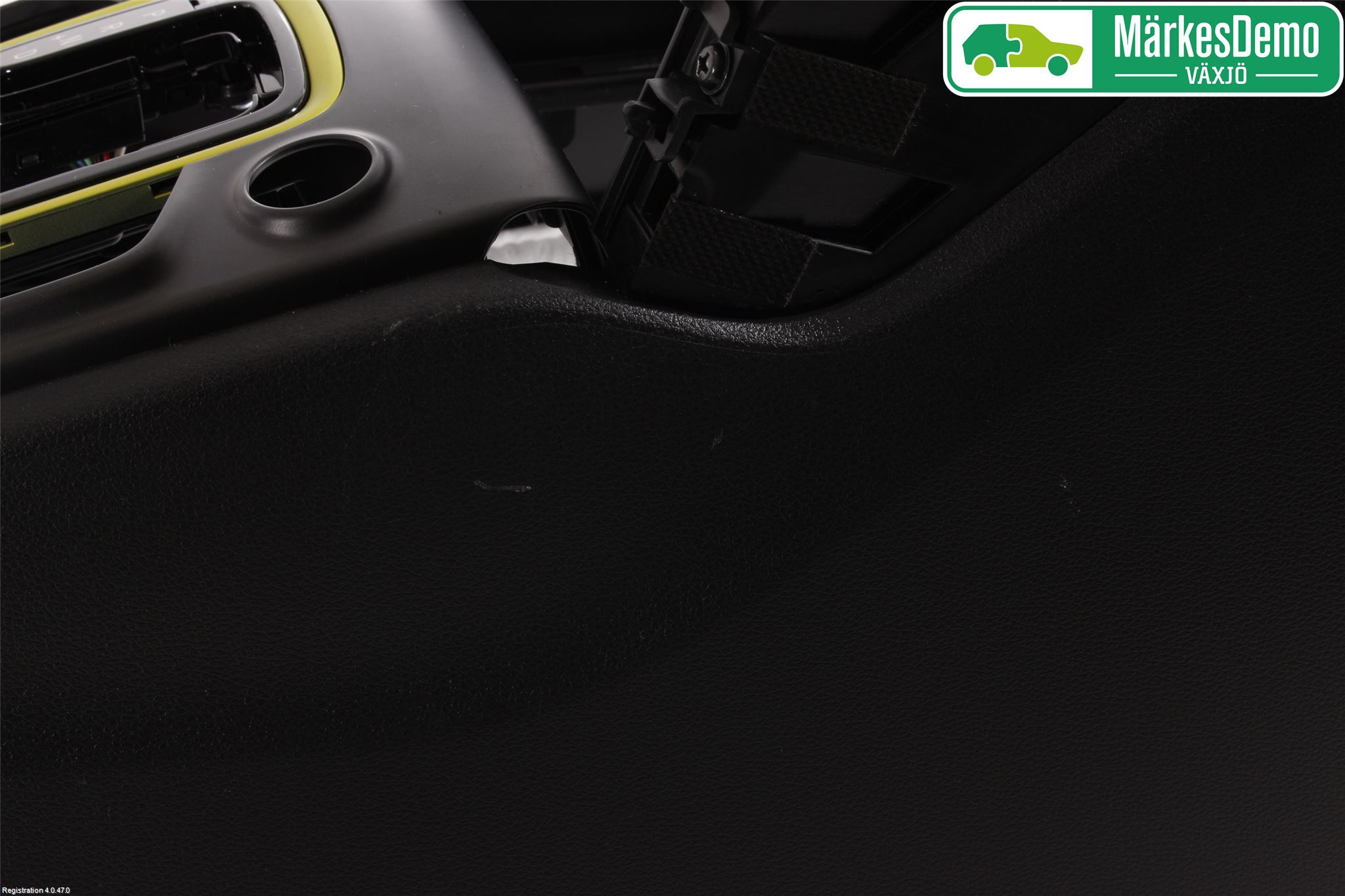 Hyundai KONA/ELECTRIC OS 18-23 Instrumentkonsoll Gulv