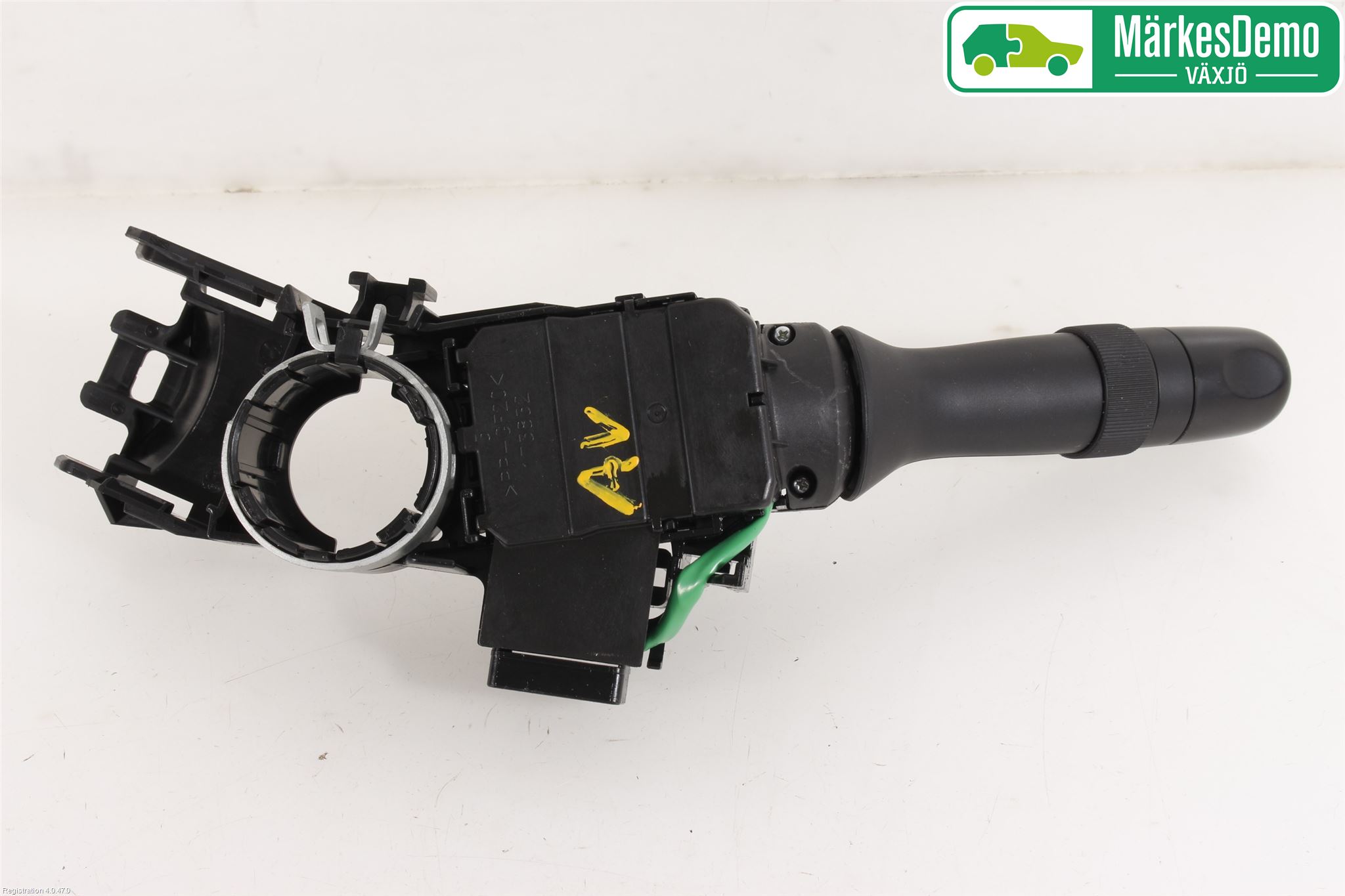 Toyota YARIS XP130 15-20 Bryter Ratt Blinklys - Lys
