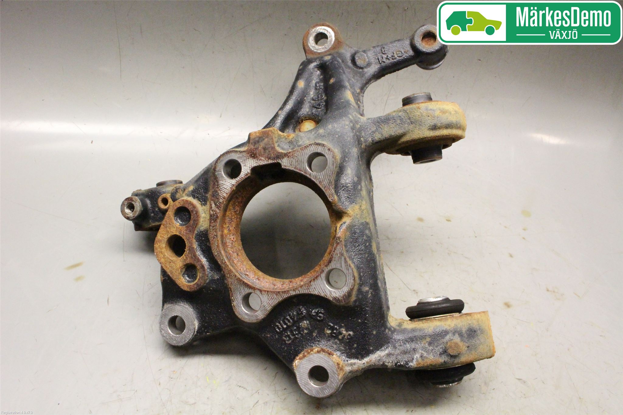 Toyota C-HR 16-23 Spindel Hb