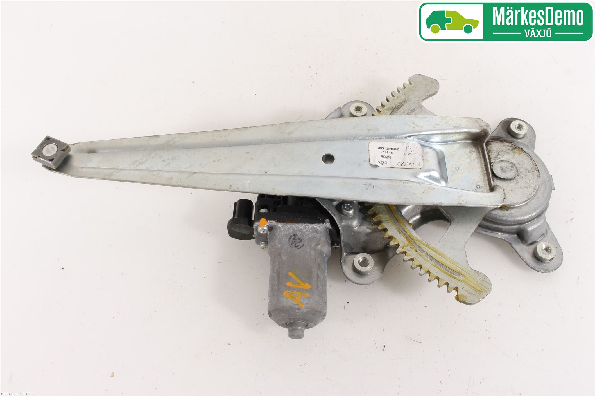 Toyota HILUX 05-16 Vindusheis El Komp
