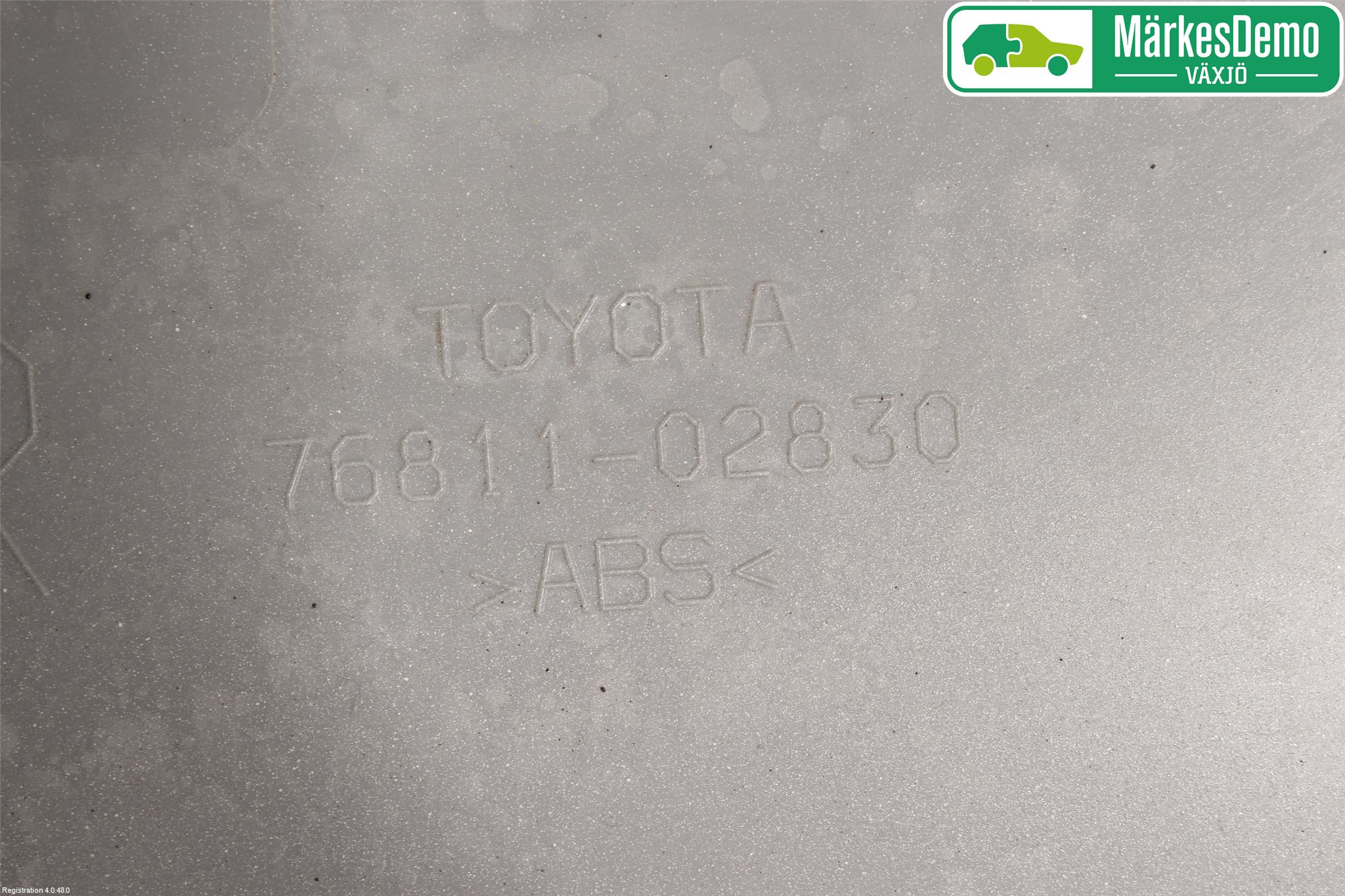 Toyota AURIS 13-19 Refleksplate - Skiltplate