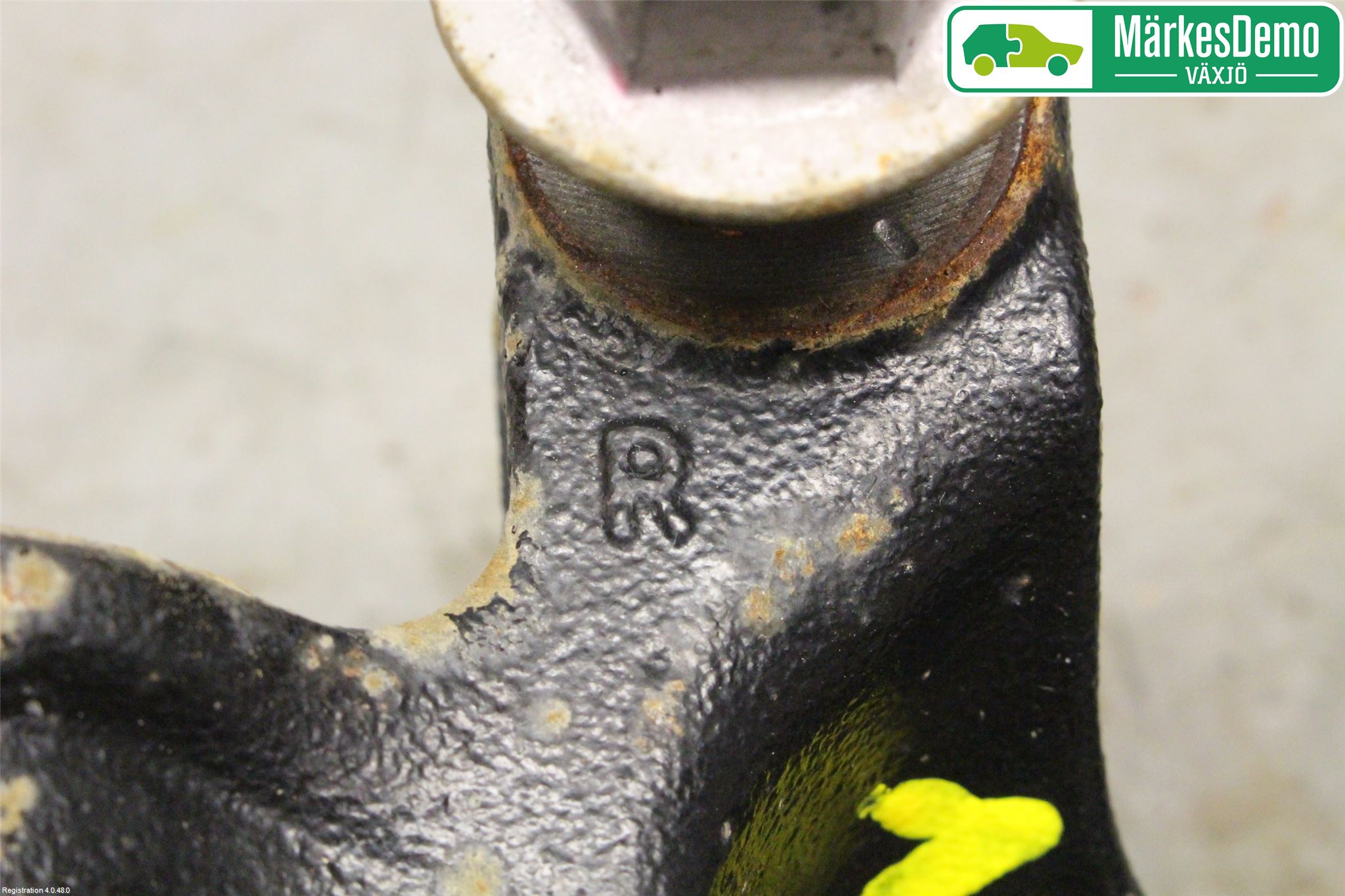 Toyota AURIS 13-19 Spindel Hb