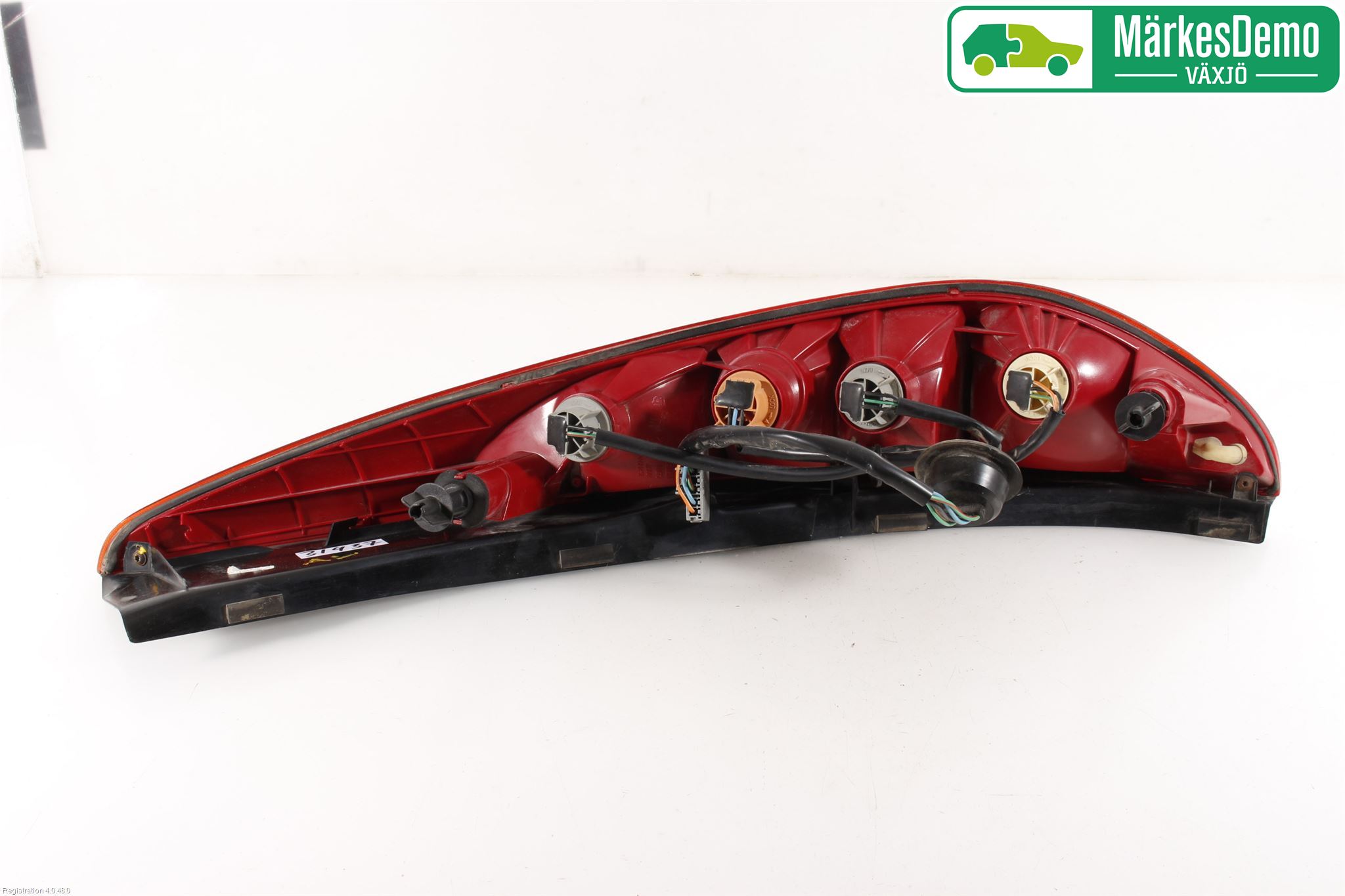 Ford MONDEO     01-06 Baklykt Venstre