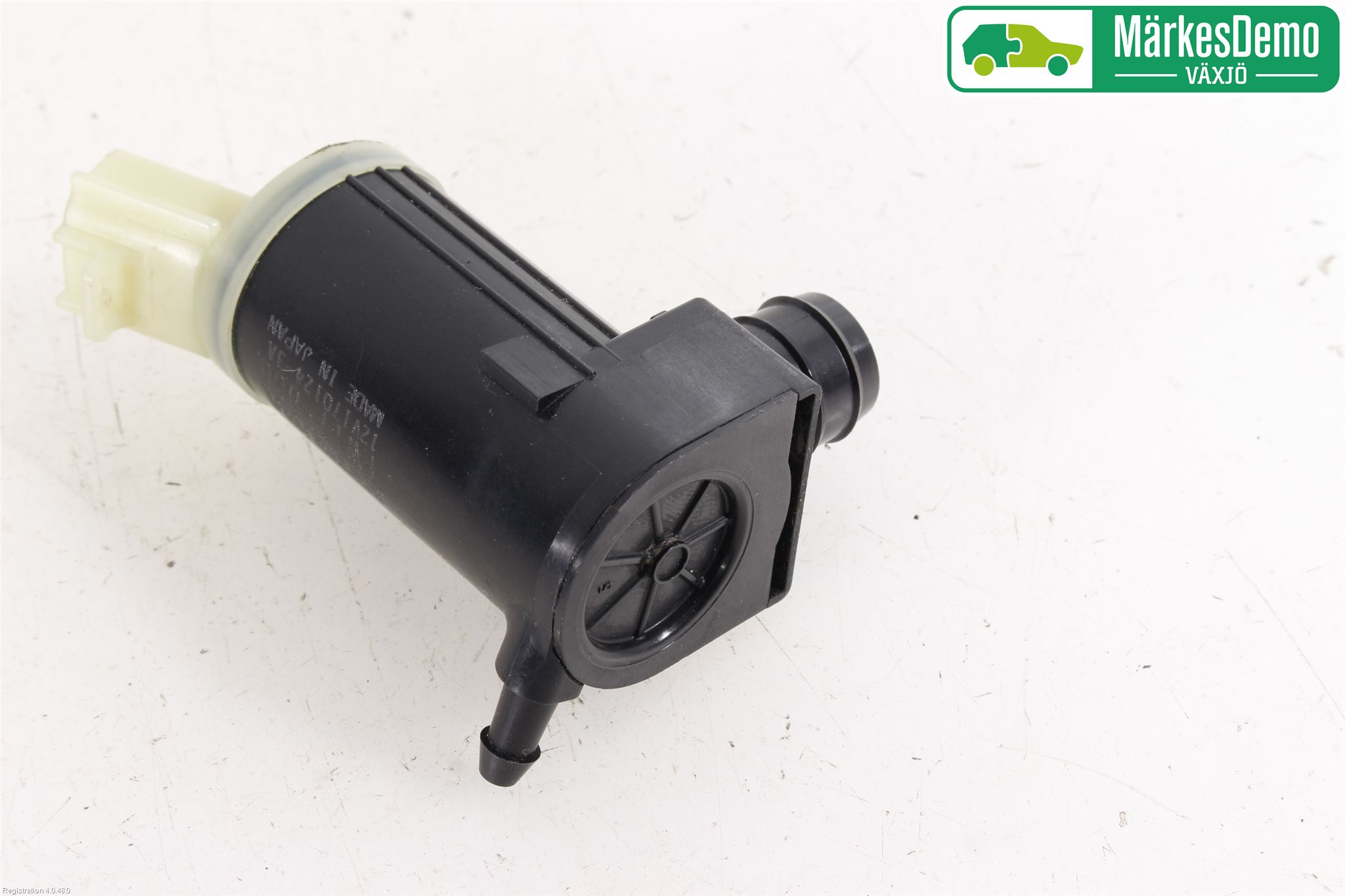 Suzuki SWIFT 17-24 Spylerpumpe Frontrute