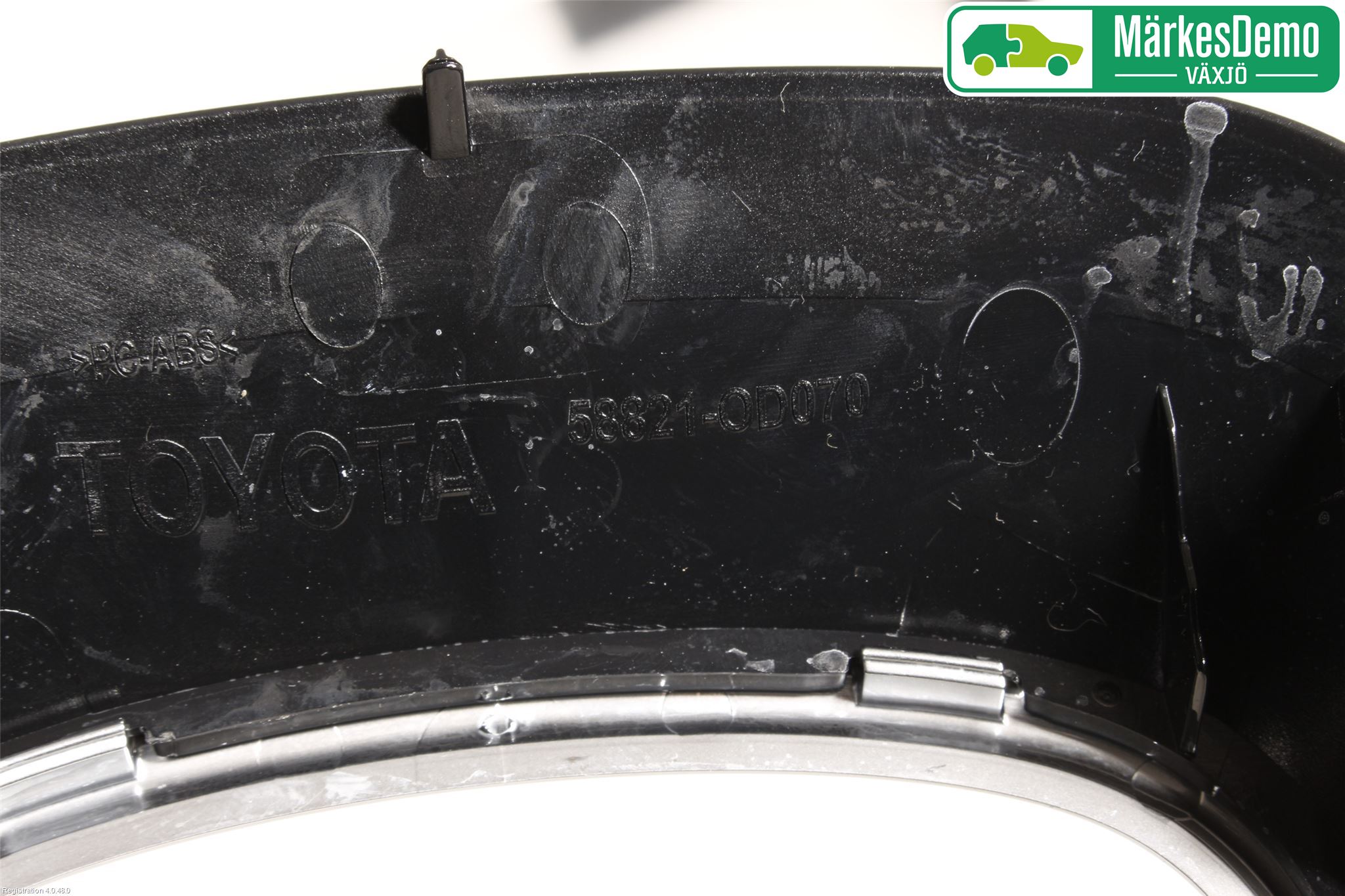 Toyota YARIS XP130 15-20 Instrumentkonsoll Gulv
