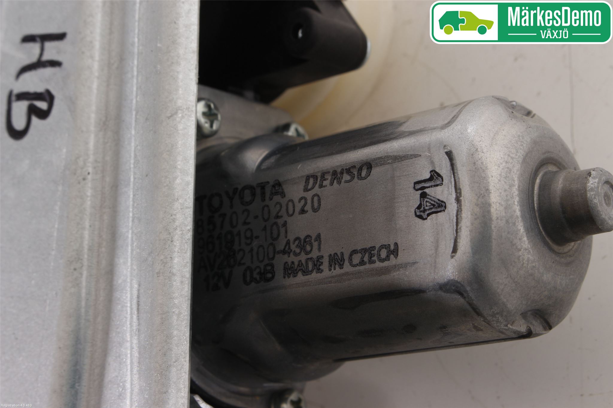 Toyota AURIS 13-19 Vindusheis El Komp