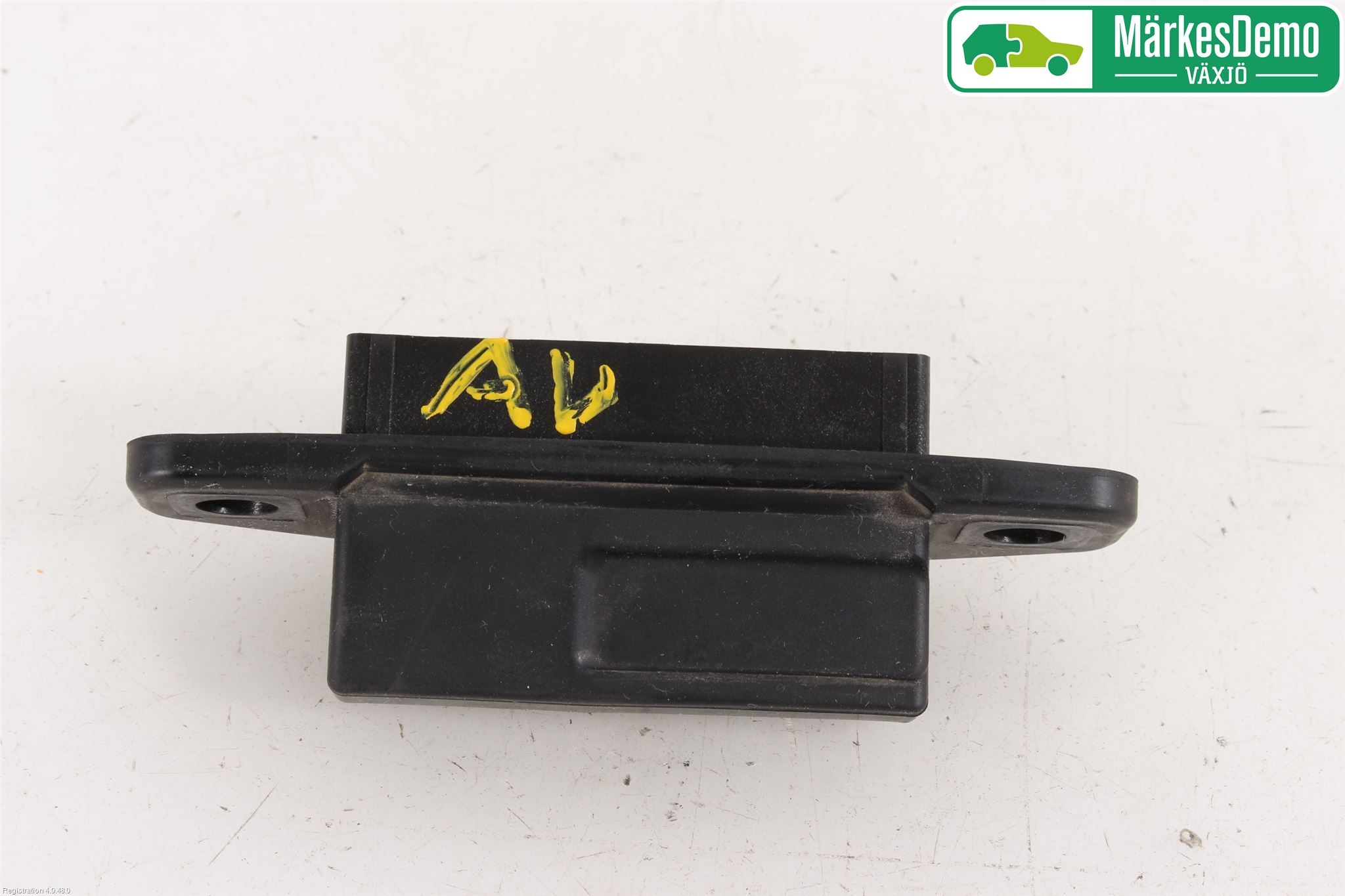 Toyota YARIS XP130 15-20 Bakluke Handtak Ytre