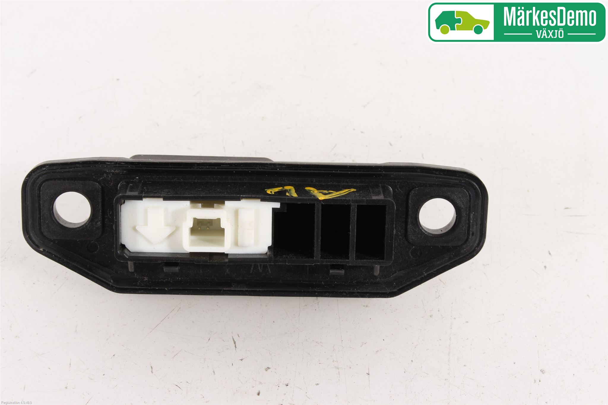 Toyota YARIS XP130 15-20 Bakluke Handtak Ytre
