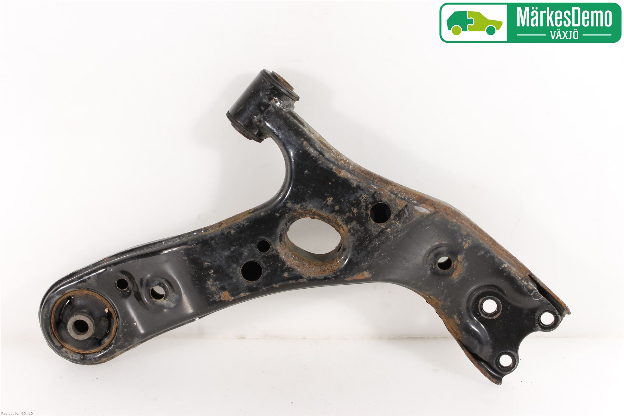 Toyota AVENSIS 16-18 Bærearm Foran Venstre Nedre