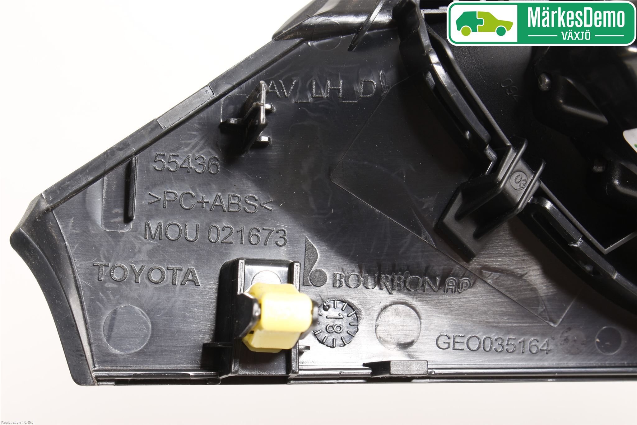 Toyota AVENSIS 16-18 Innr Dekor Instrbord