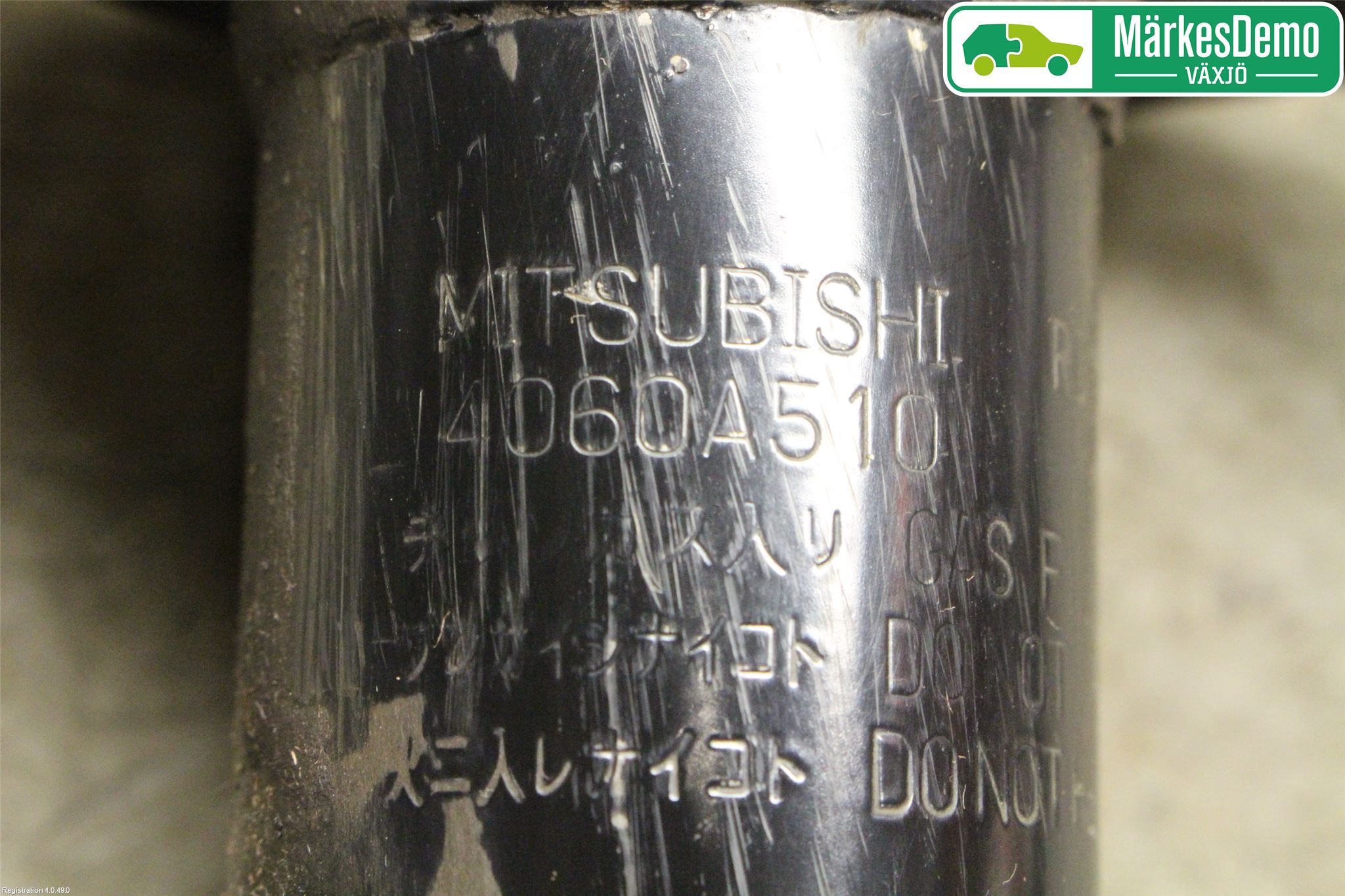 Mitsubishi ASX 10-22 Fjærbein Foran Høyre