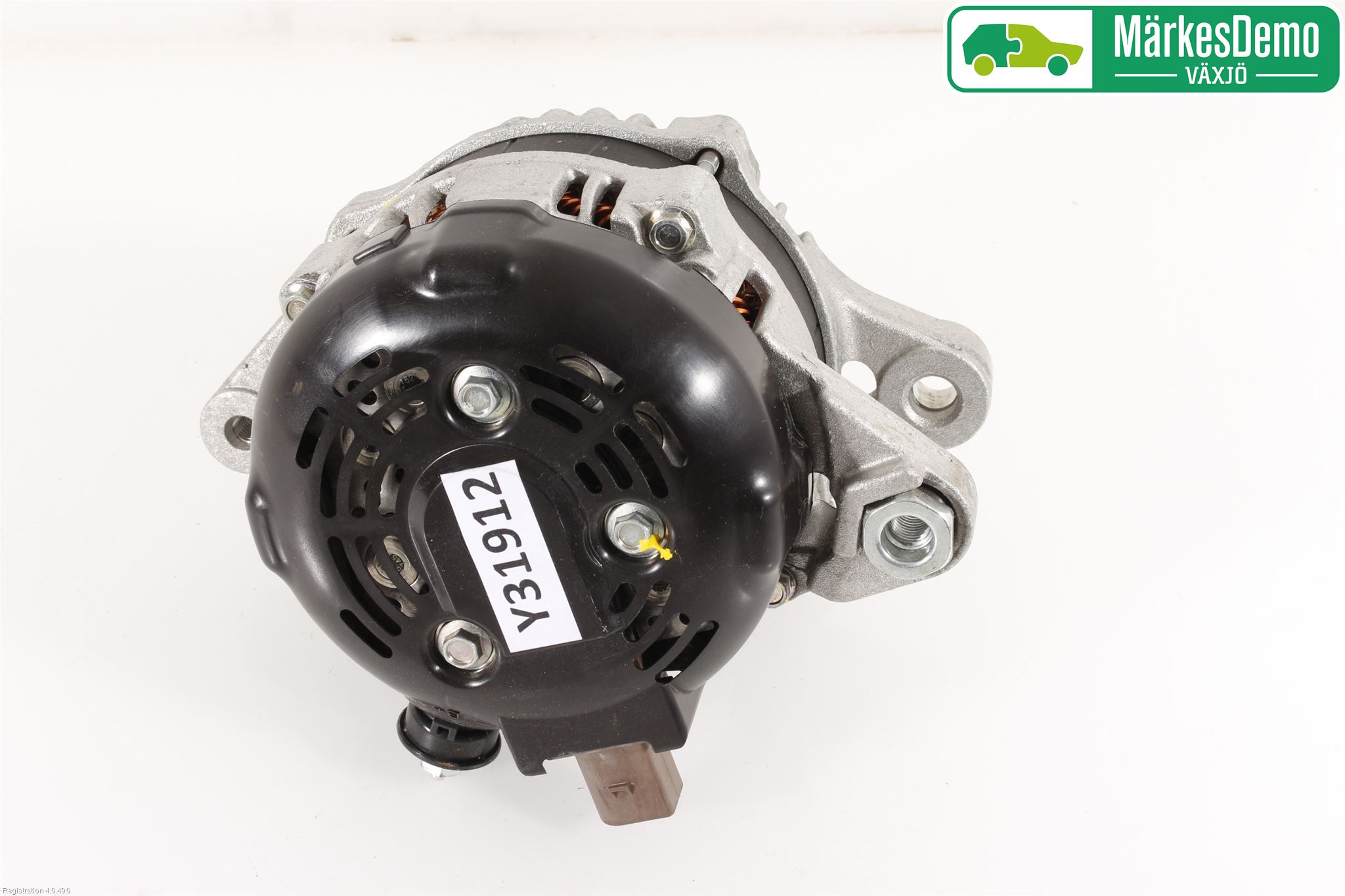 Toyota AVENSIS 16-18 Dynamo