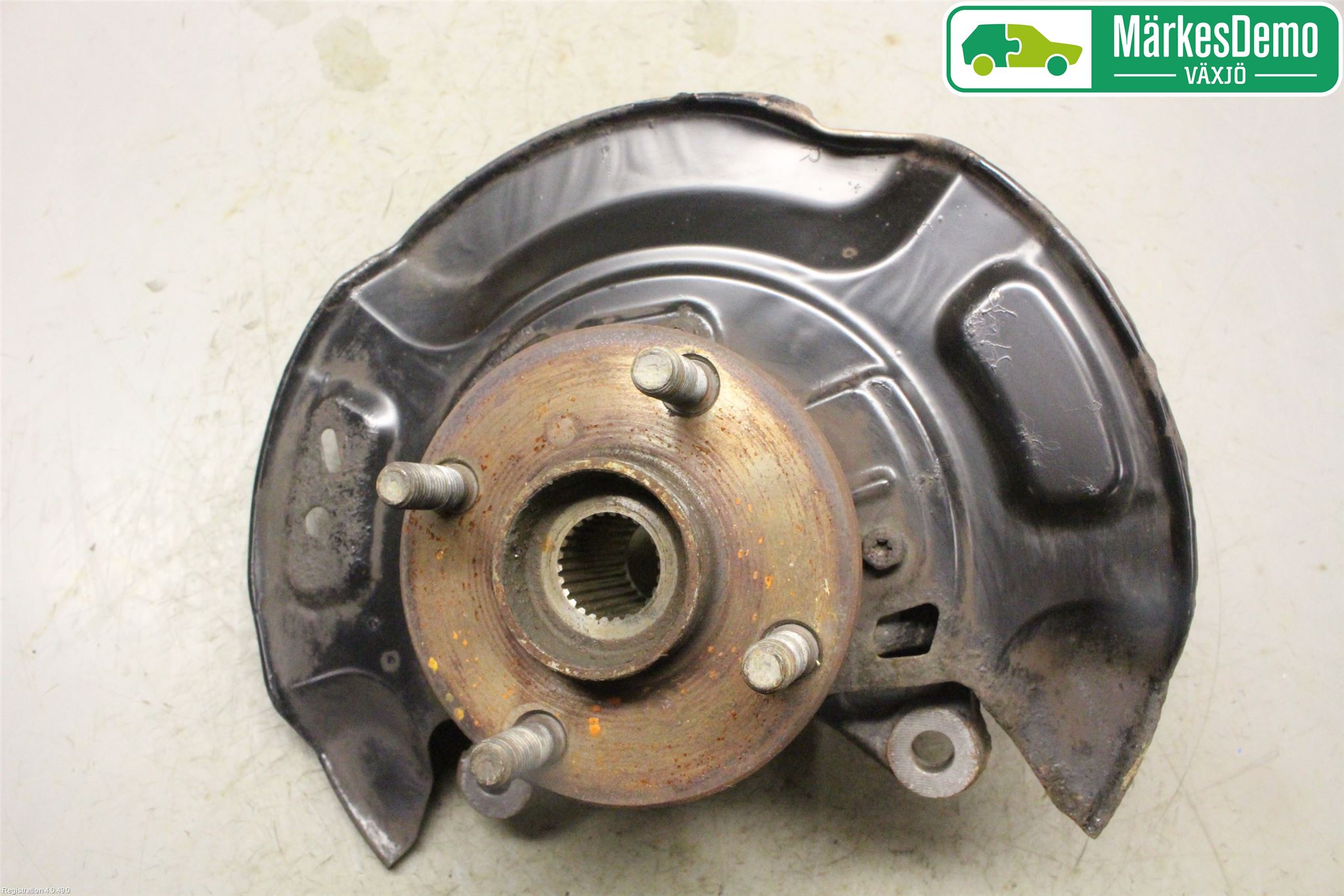 Toyota YARIS XP130 15-20 Spindel Hf
