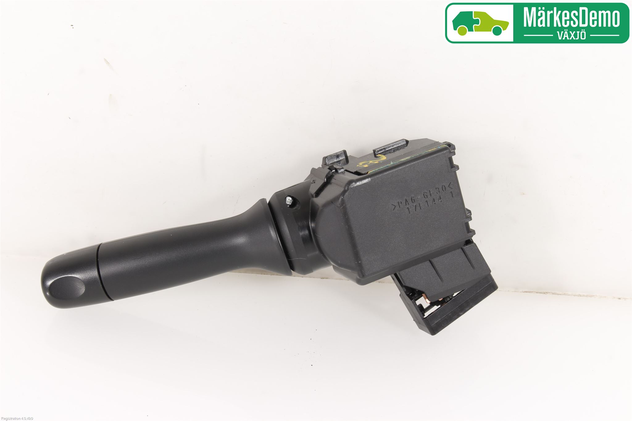 Toyota AYGO 15-21 Bryter Ratt Visker - Spyler