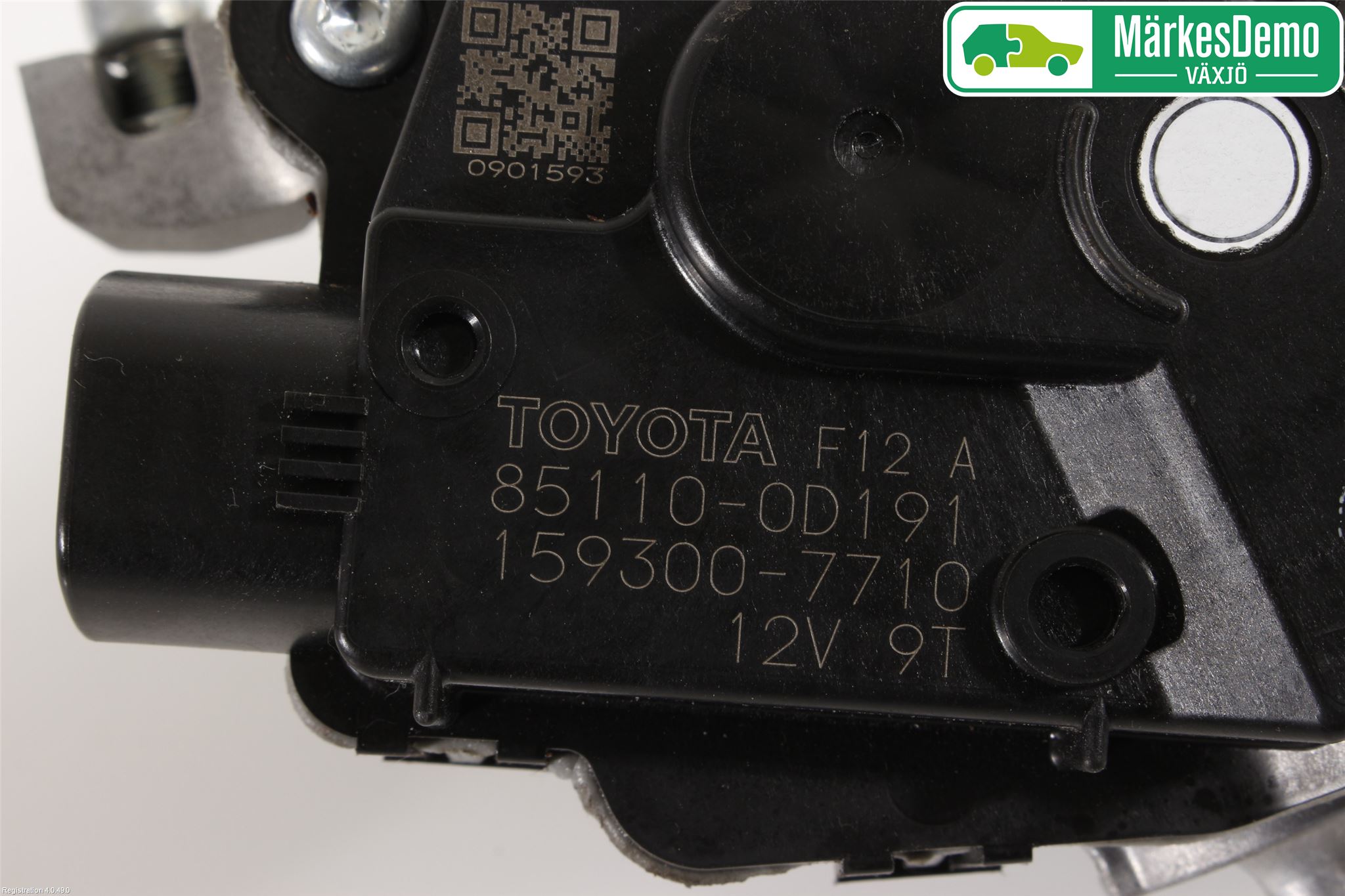 Toyota YARIS XP130 15-20 Viskermotor Frontrute
