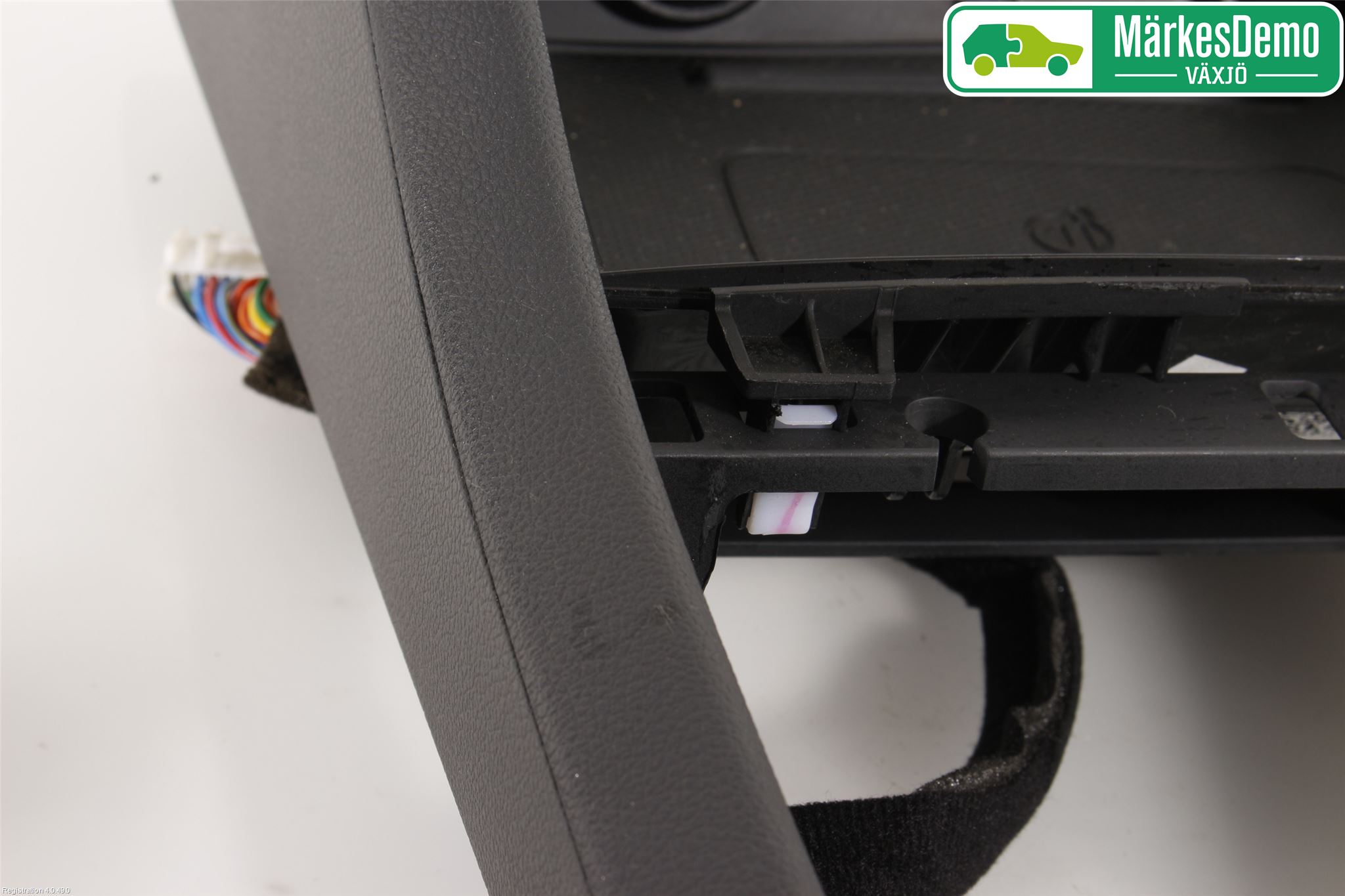 Hyundai IONIQ AE 17-22 Instrumentkonsoll Gulv