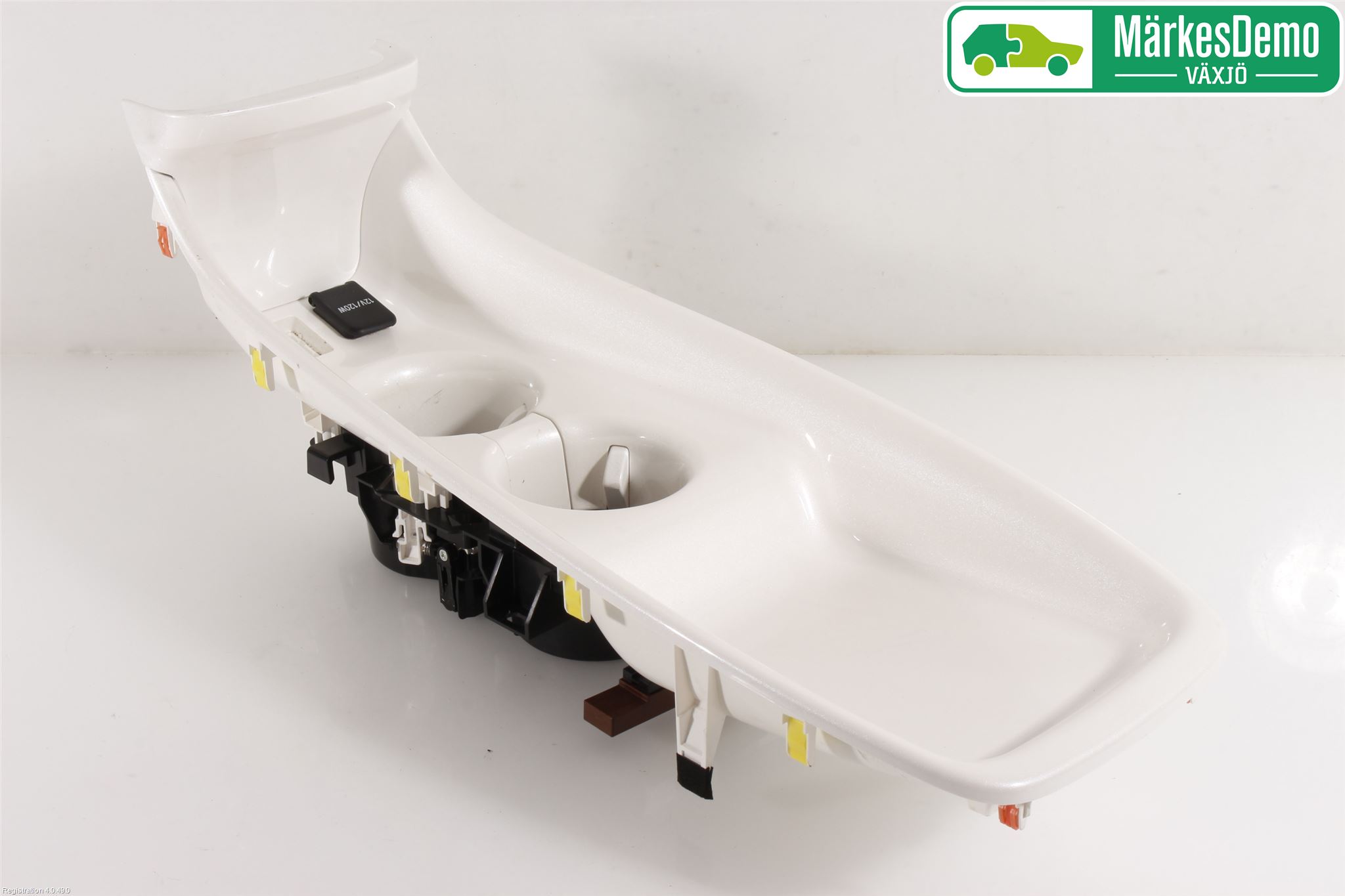 Toyota PRIUS (ZVW50) 16-21 Instrumentkonsoll Gulv