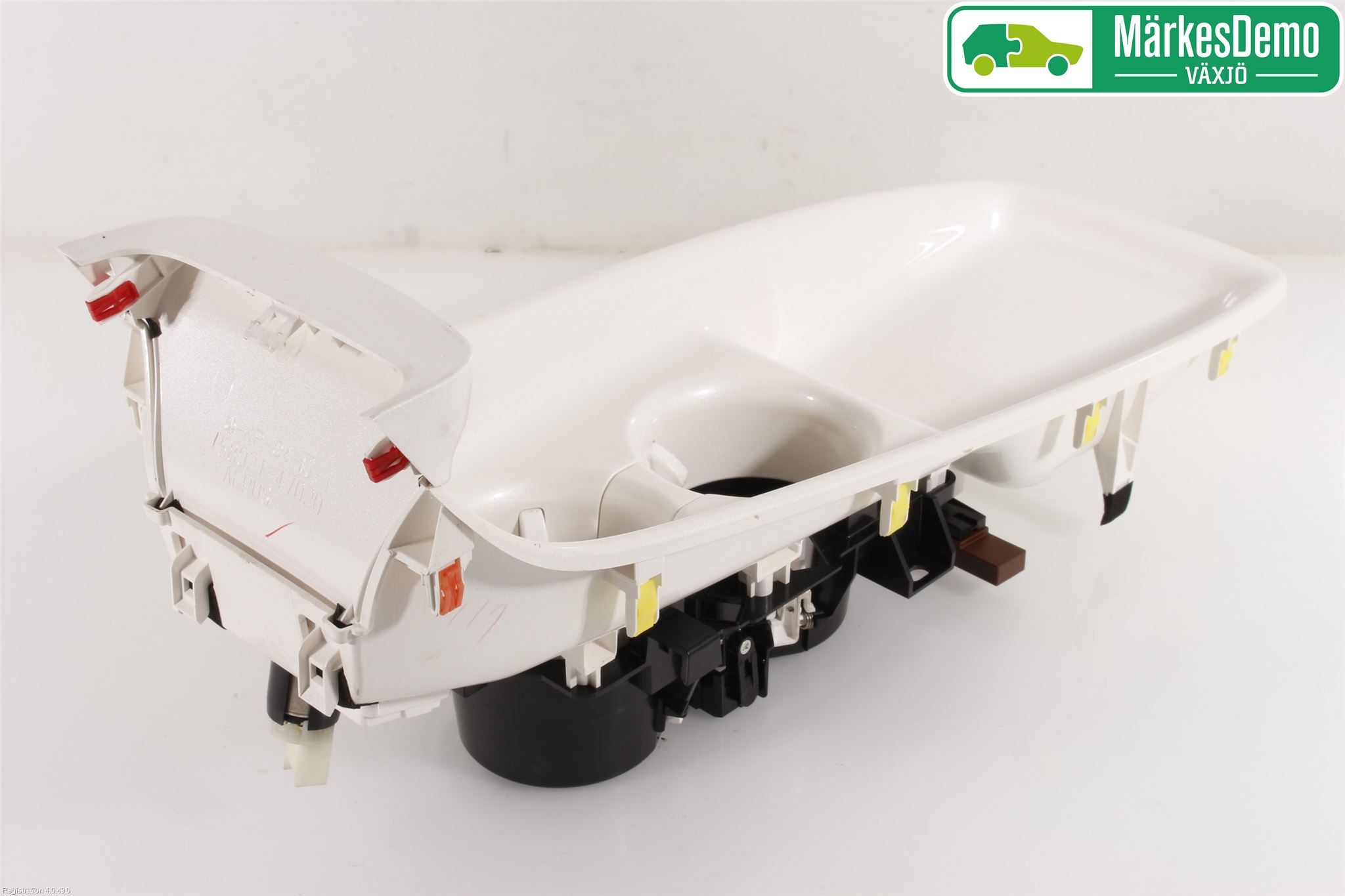 Toyota PRIUS (ZVW50) 16-21 Instrumentkonsoll Gulv