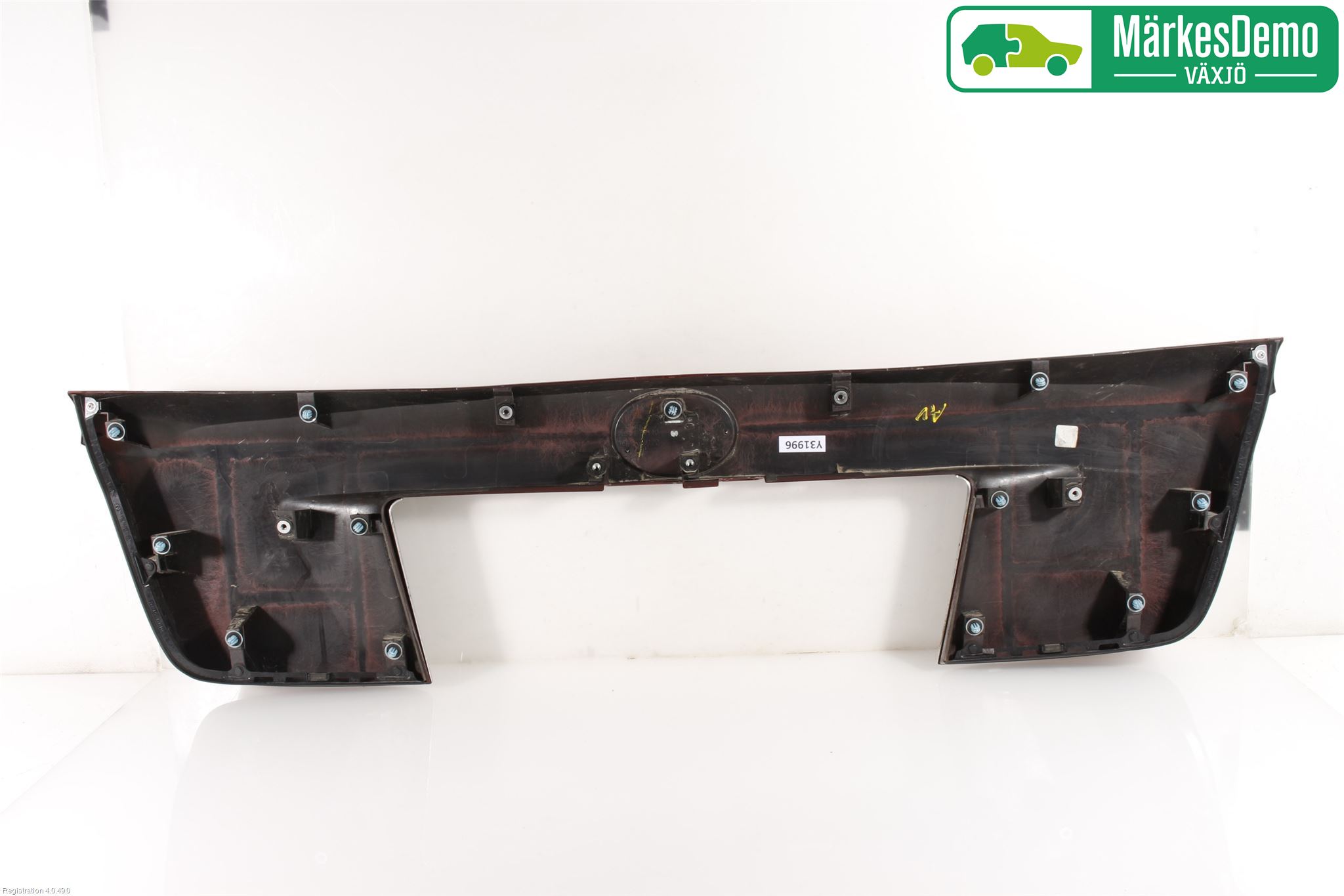 Toyota PRIUS (ZVW50) 16-21 Refleksplate - Skiltplate