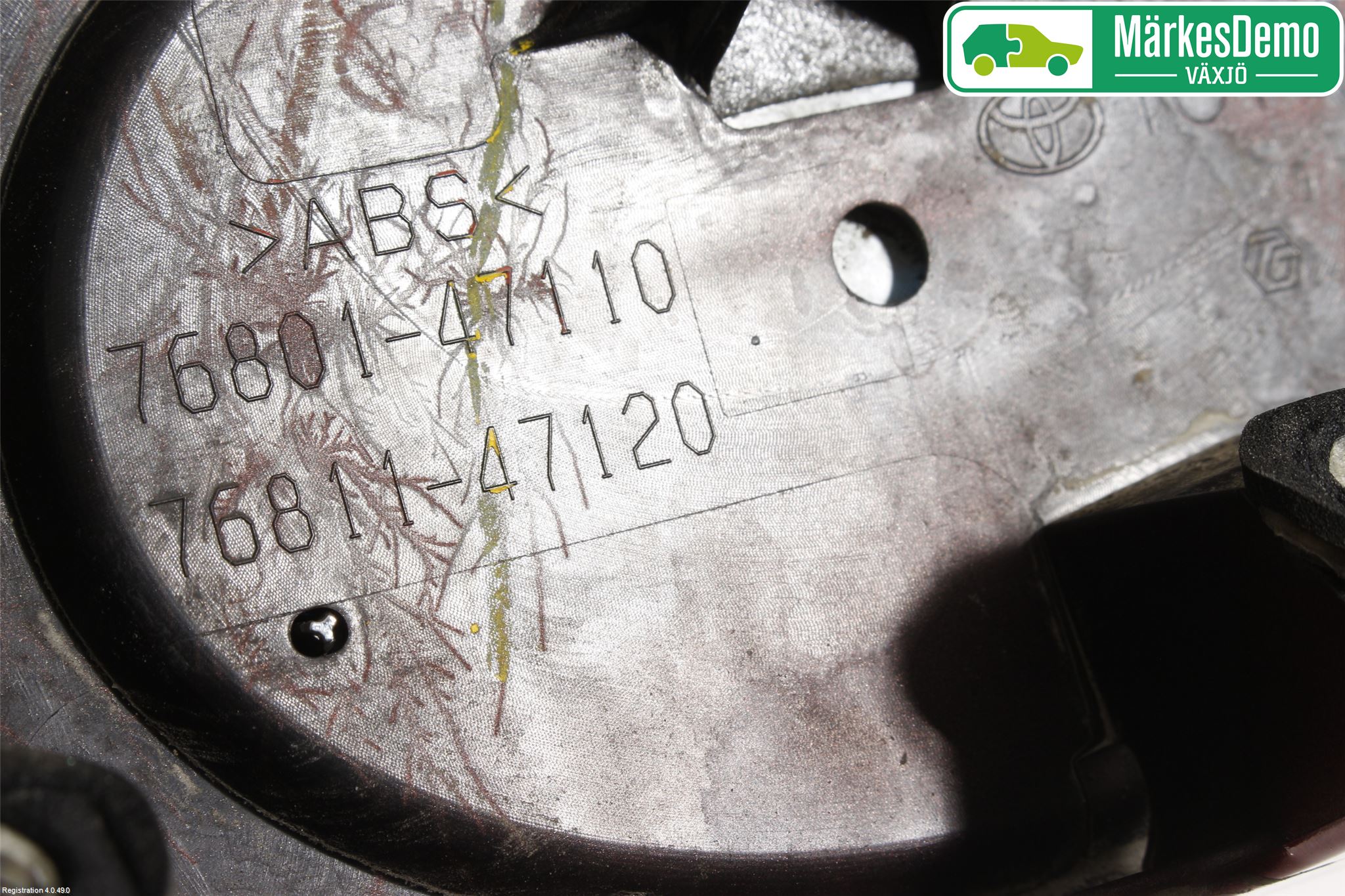 Toyota PRIUS (ZVW50) 16-21 Refleksplate - Skiltplate