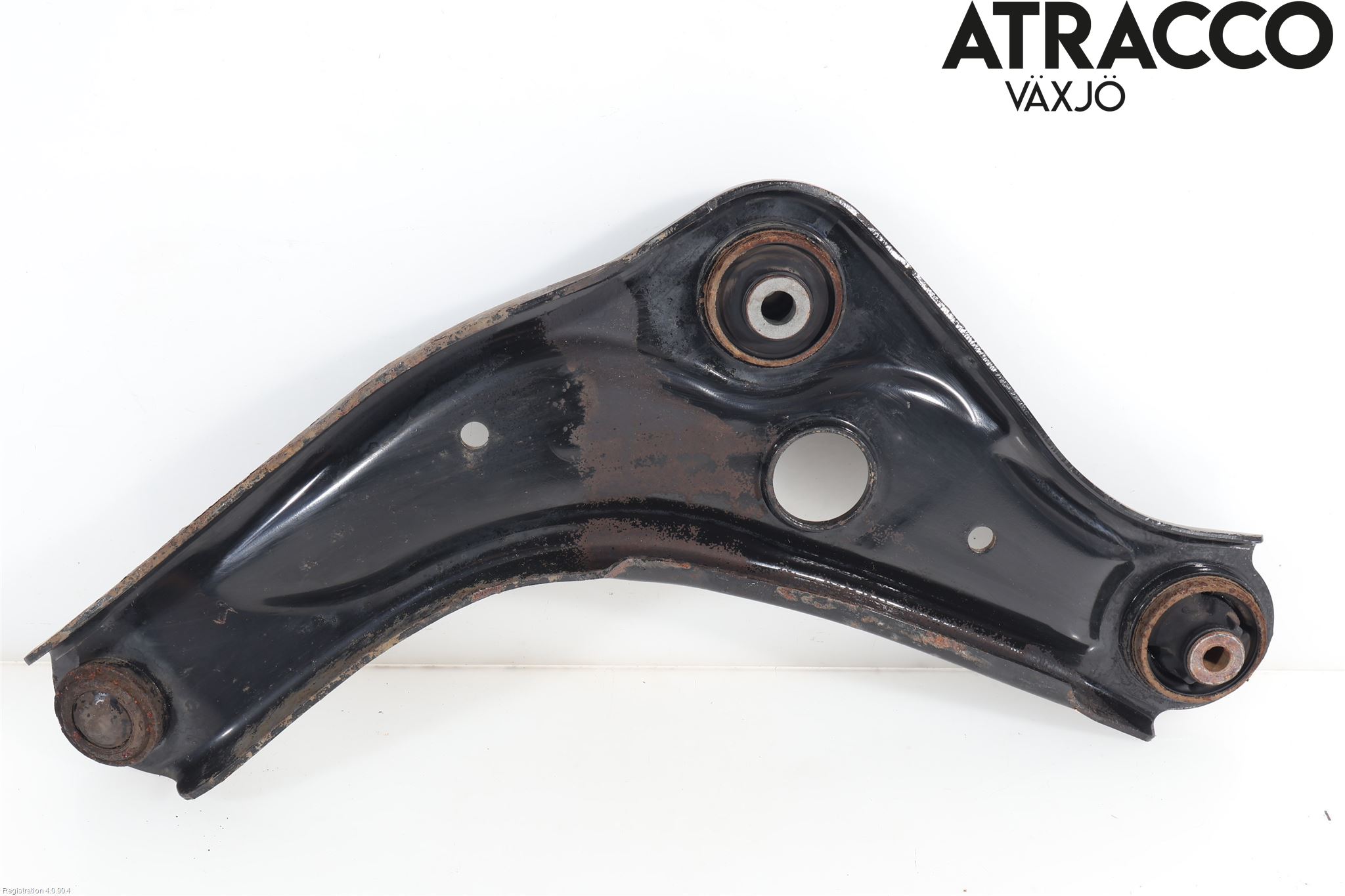 Nissan QASHQAI 14-17 Bærearm Foran Høyre Nedre