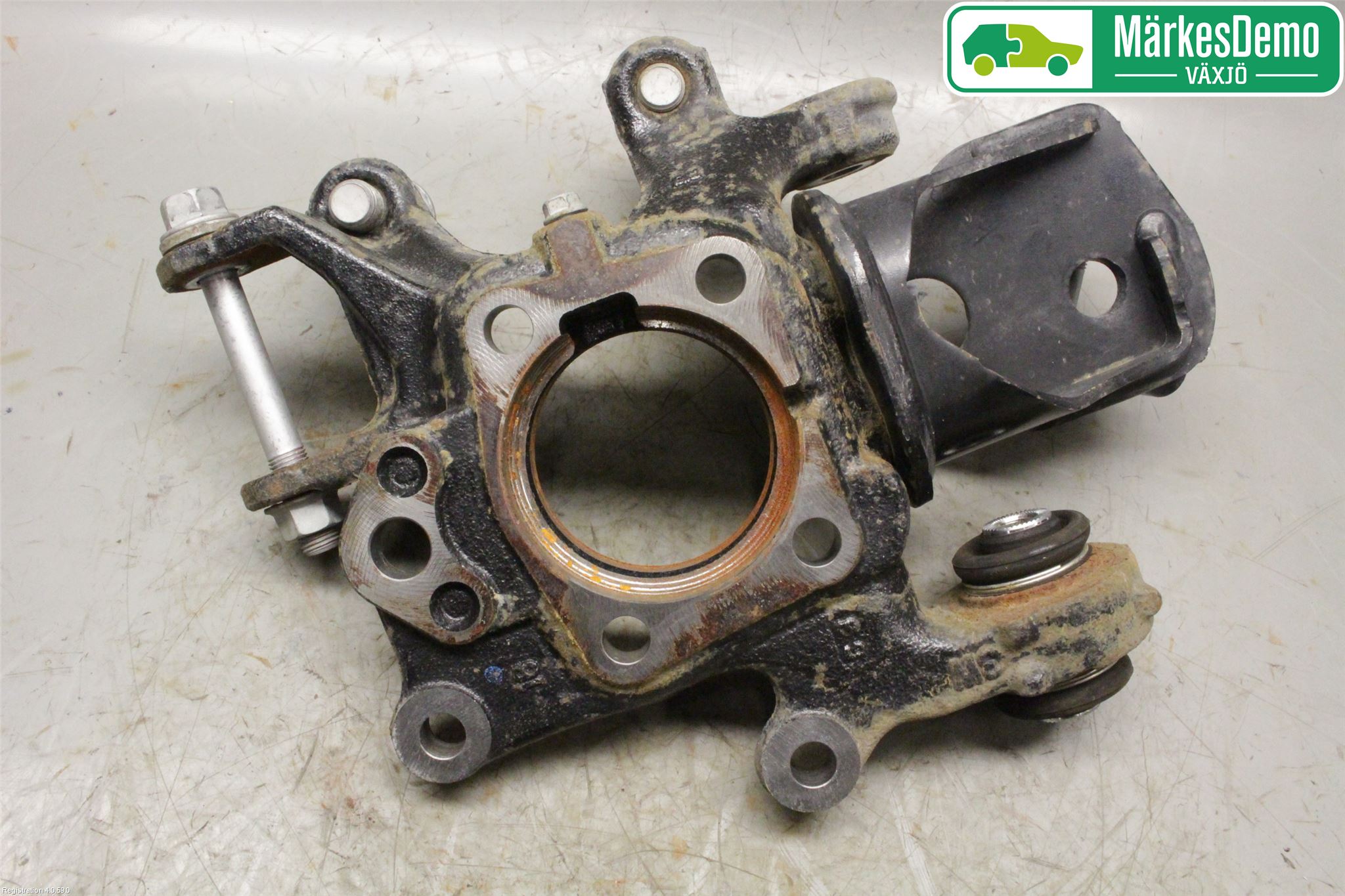 Toyota RAV4 13-18 Spindel Hb