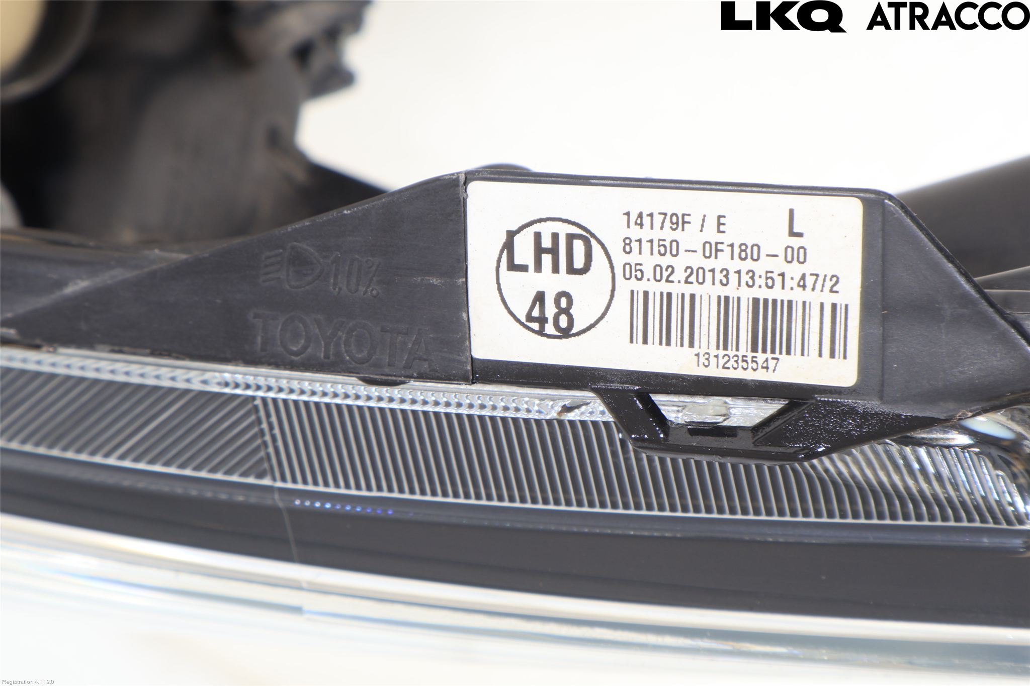 Toyota VERSO 09-18 Frontlykt Venstre