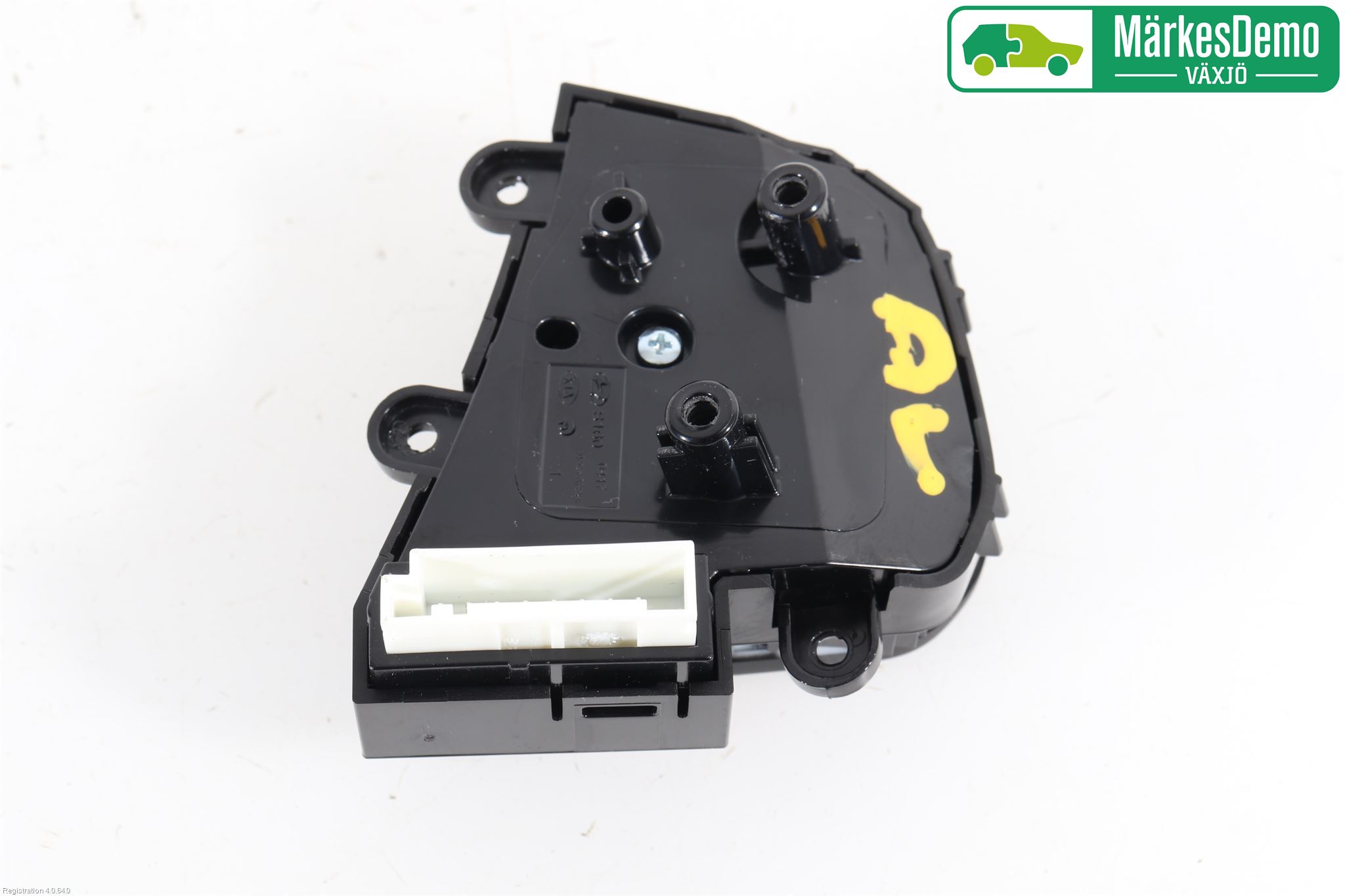Hyundai i20 GB 15-20 Bryter Ratt Radio-Stereo