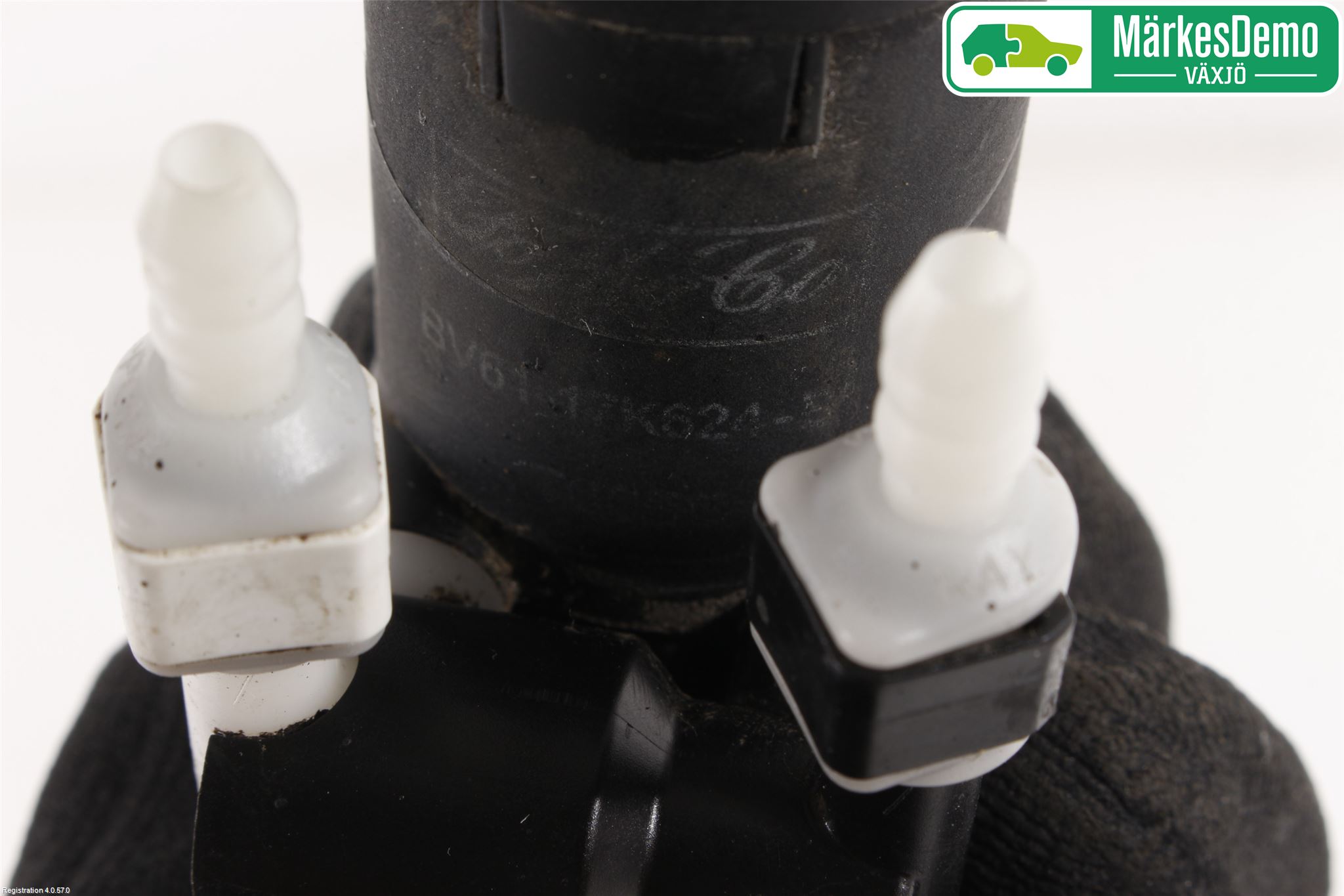 Ford FOCUS 11-14 Spylerpumpe Frontrute
