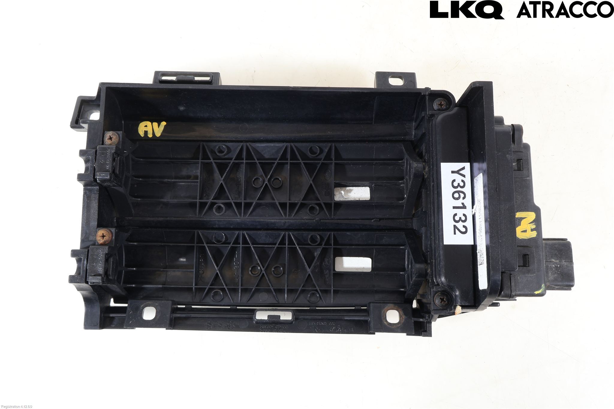 Hyundai IONIQ AE 17-22 Luftstyring Front