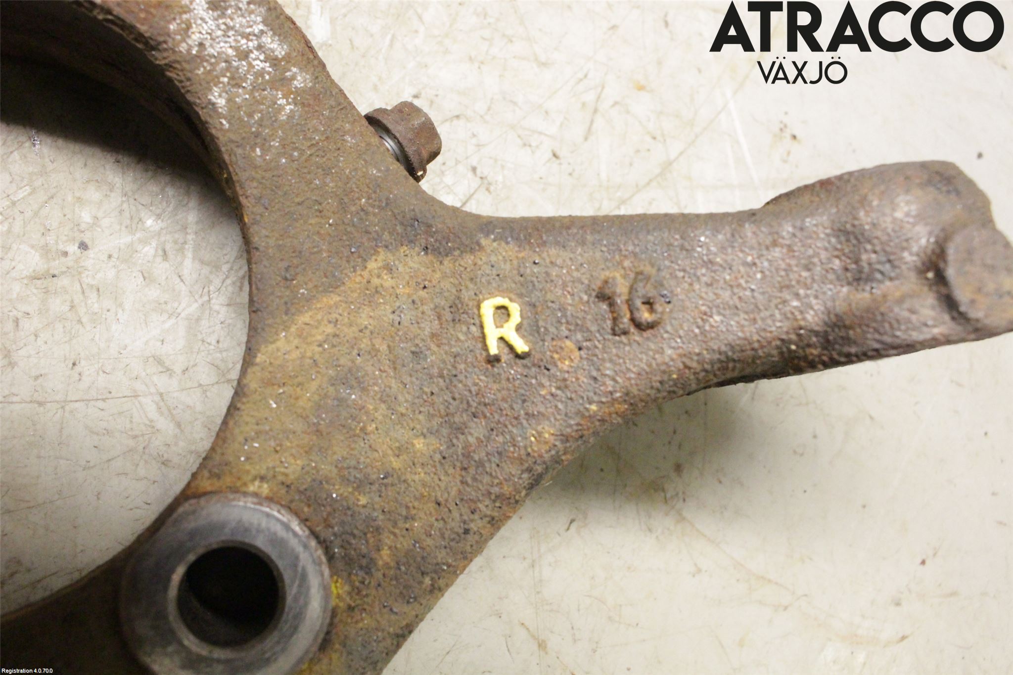 Toyota RAV4 13-18 Spindel Hf