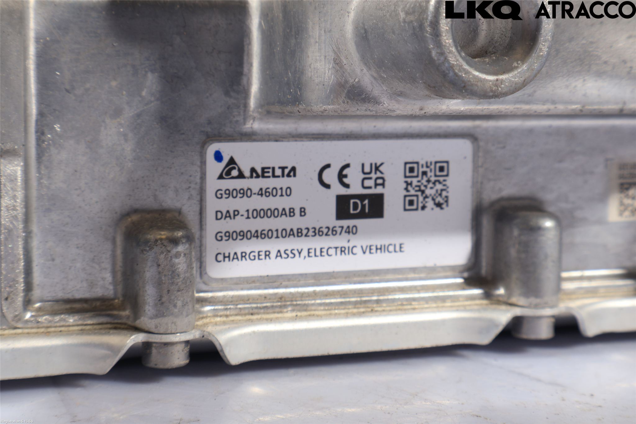 Lexus RZ 23- Batterilader Hybrid