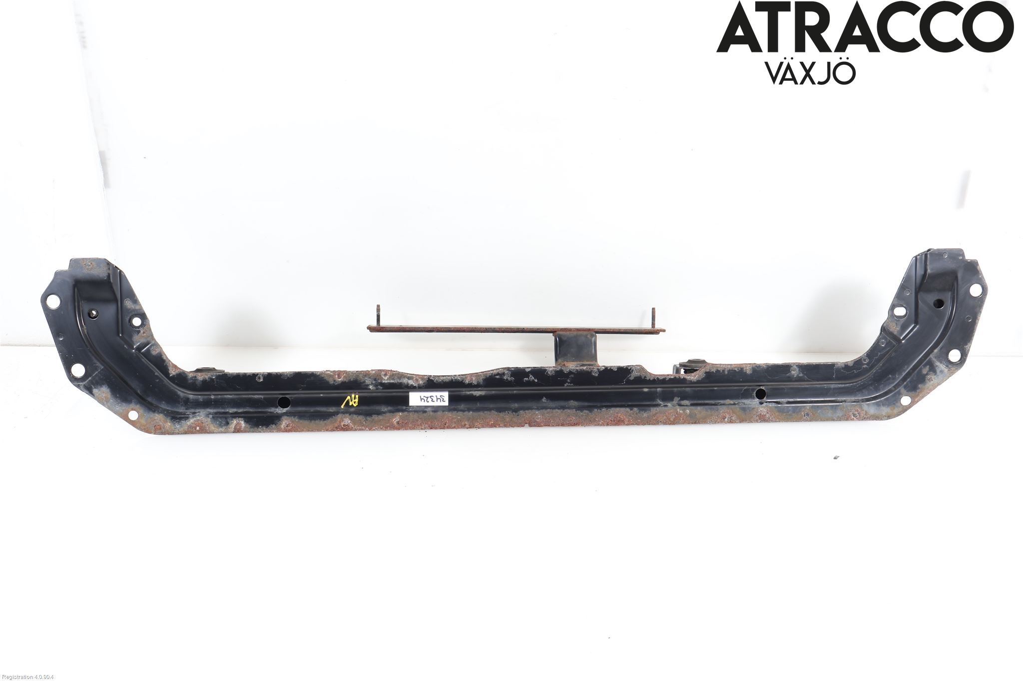 Nissan X-TRAIL 14-21 Frontplate Nedre