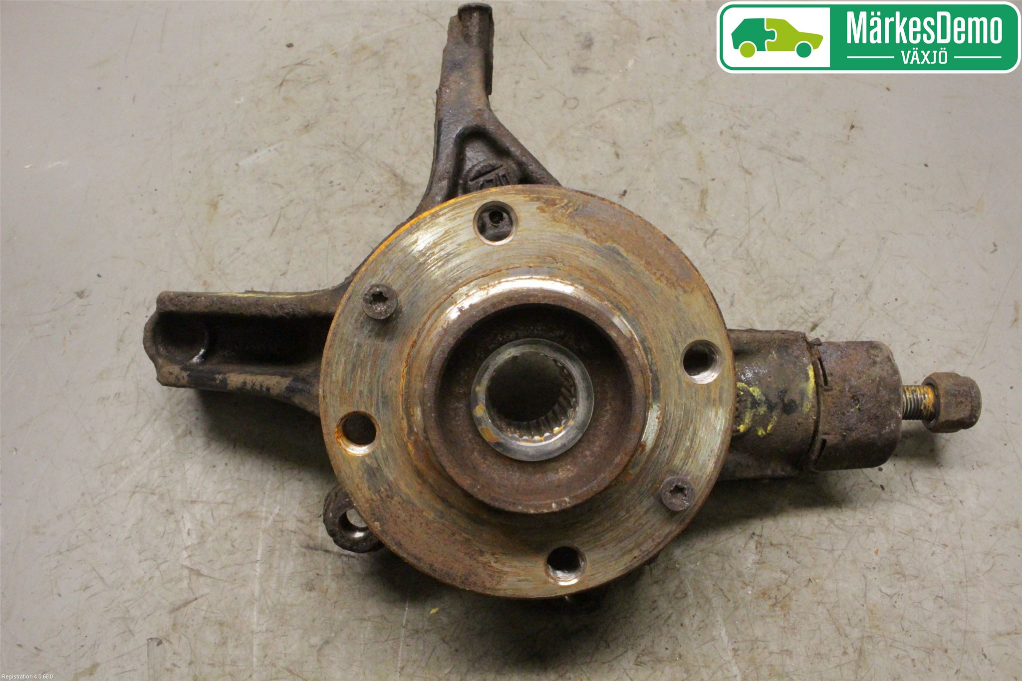 Citroen BERLINGO 08-18 Spindel Vf