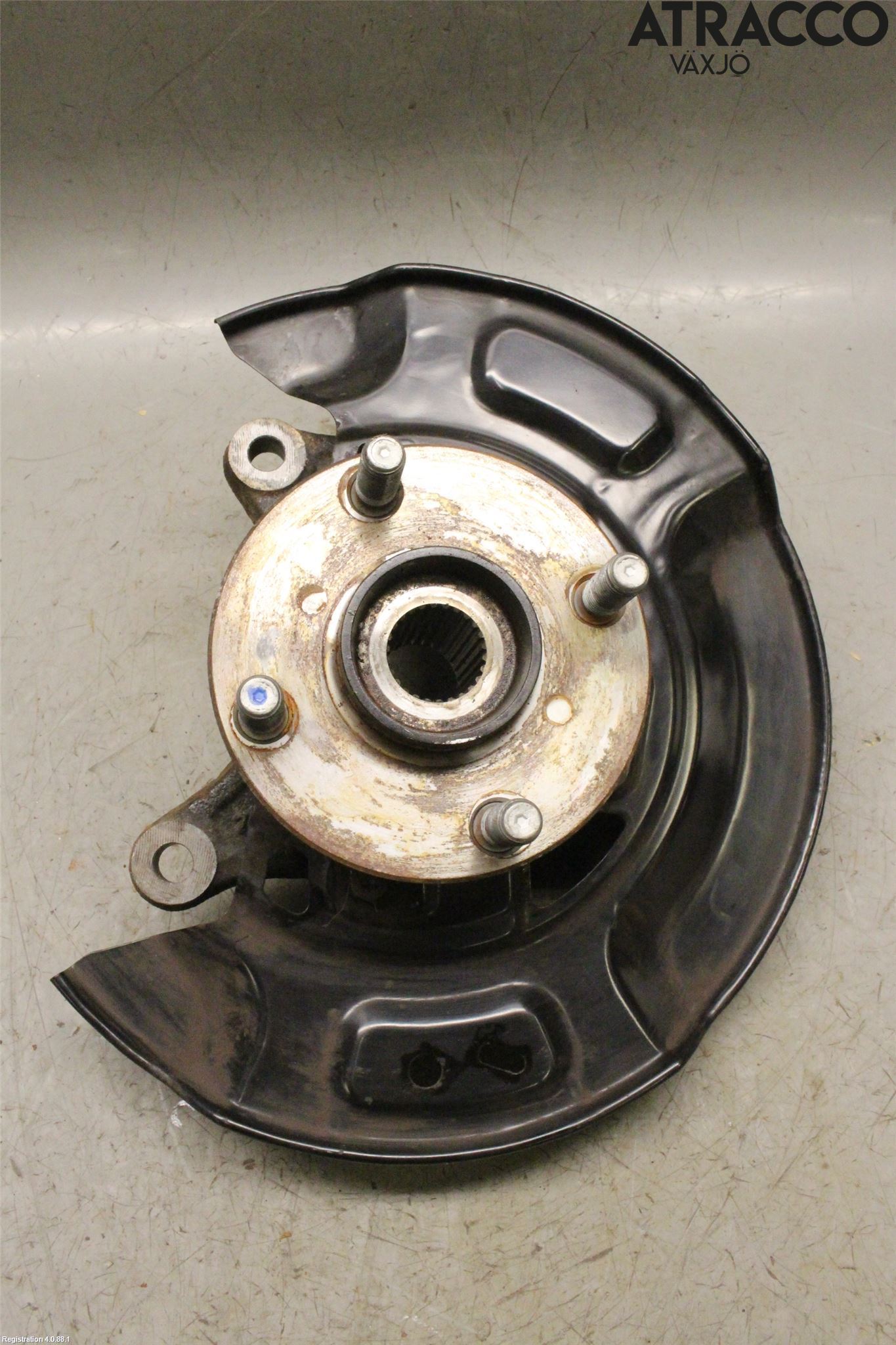 Toyota YARIS XP130 12-14 Spindel Vf