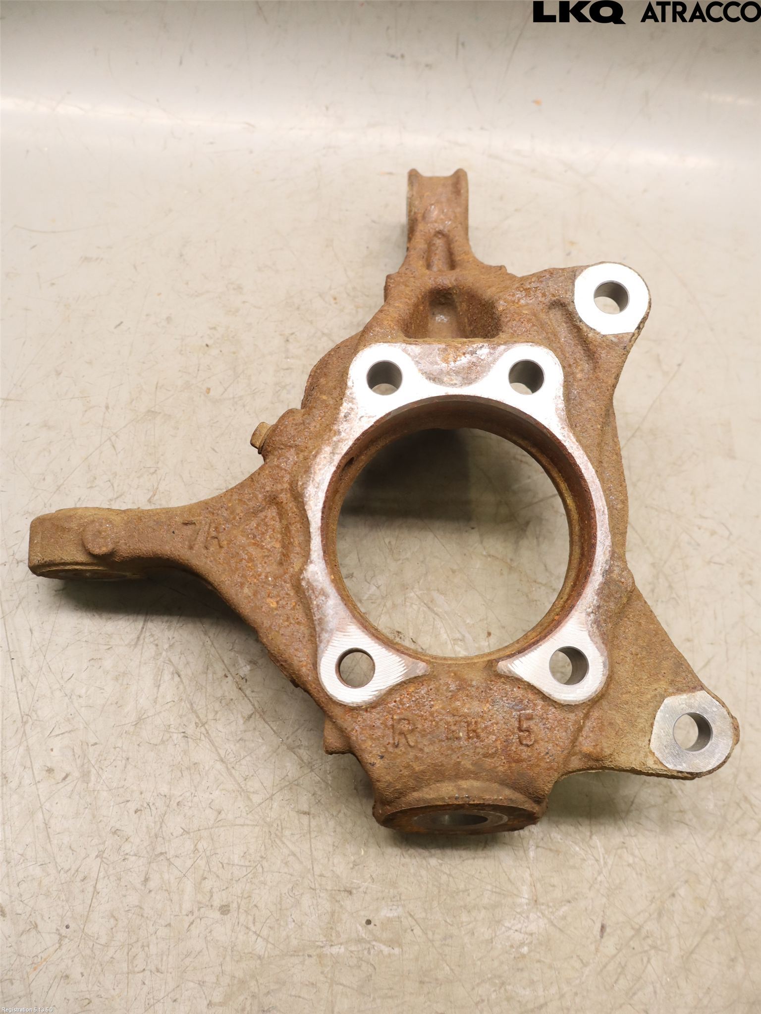 Toyota RAV4 19- Spindel Hf