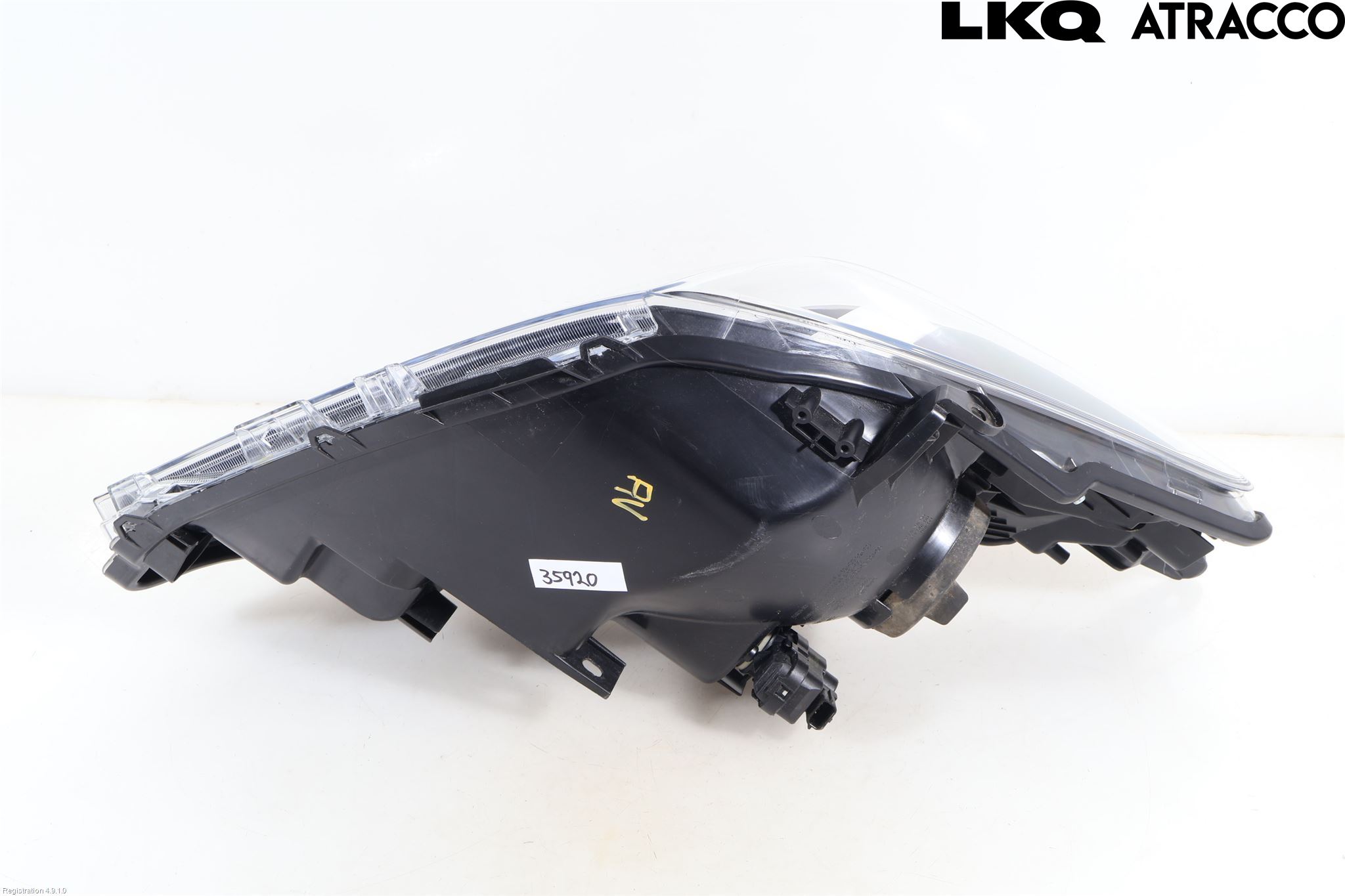 Toyota YARIS XP130 15-20 Frontlykt Venstre