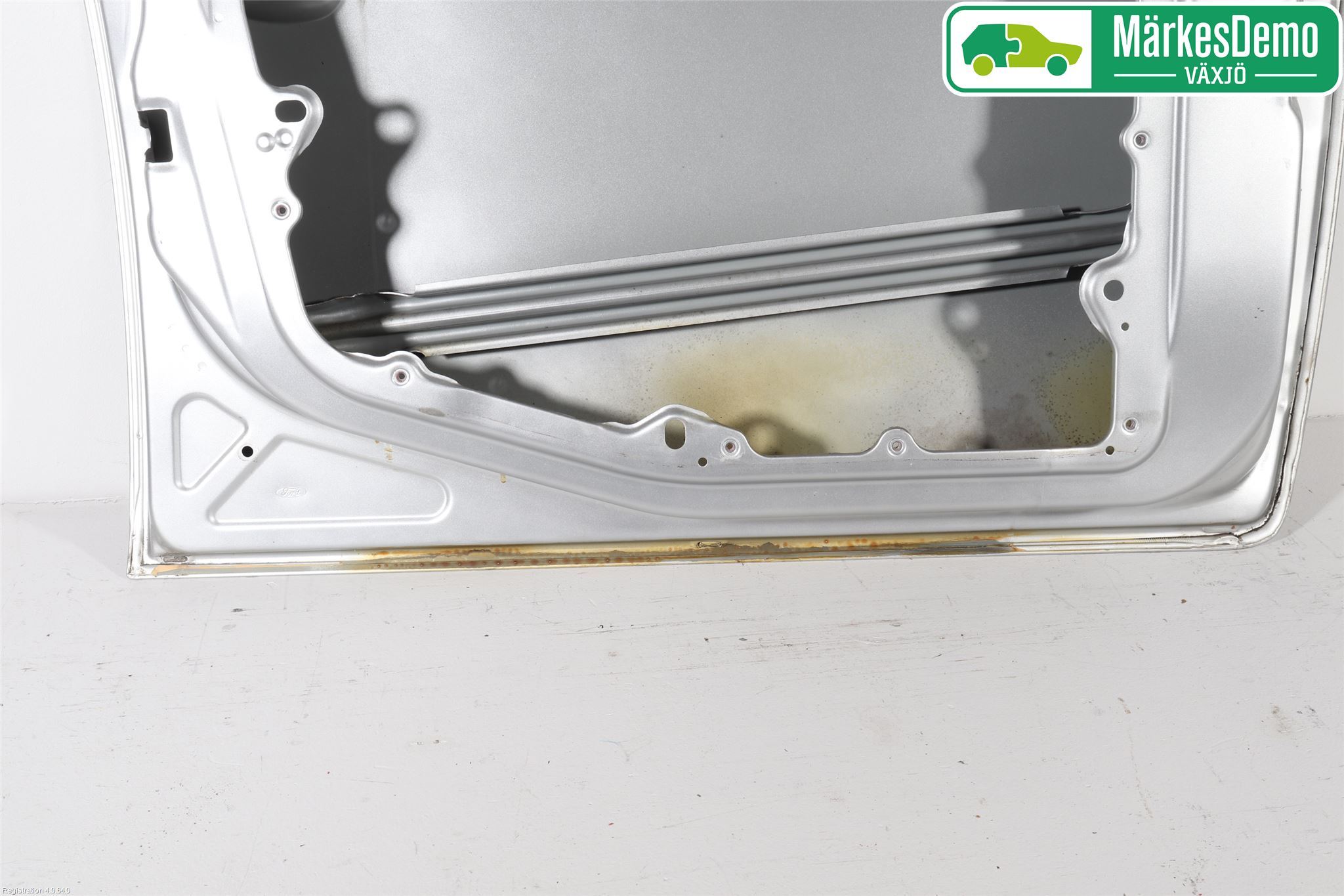 Ford FIESTA     02-05 Dør 4D Foran Venstre