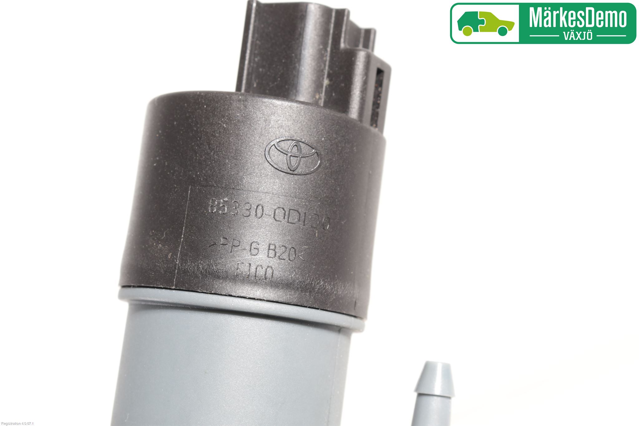 Toyota YARIS XP130 15-20 Spylerpumpe Frontrute