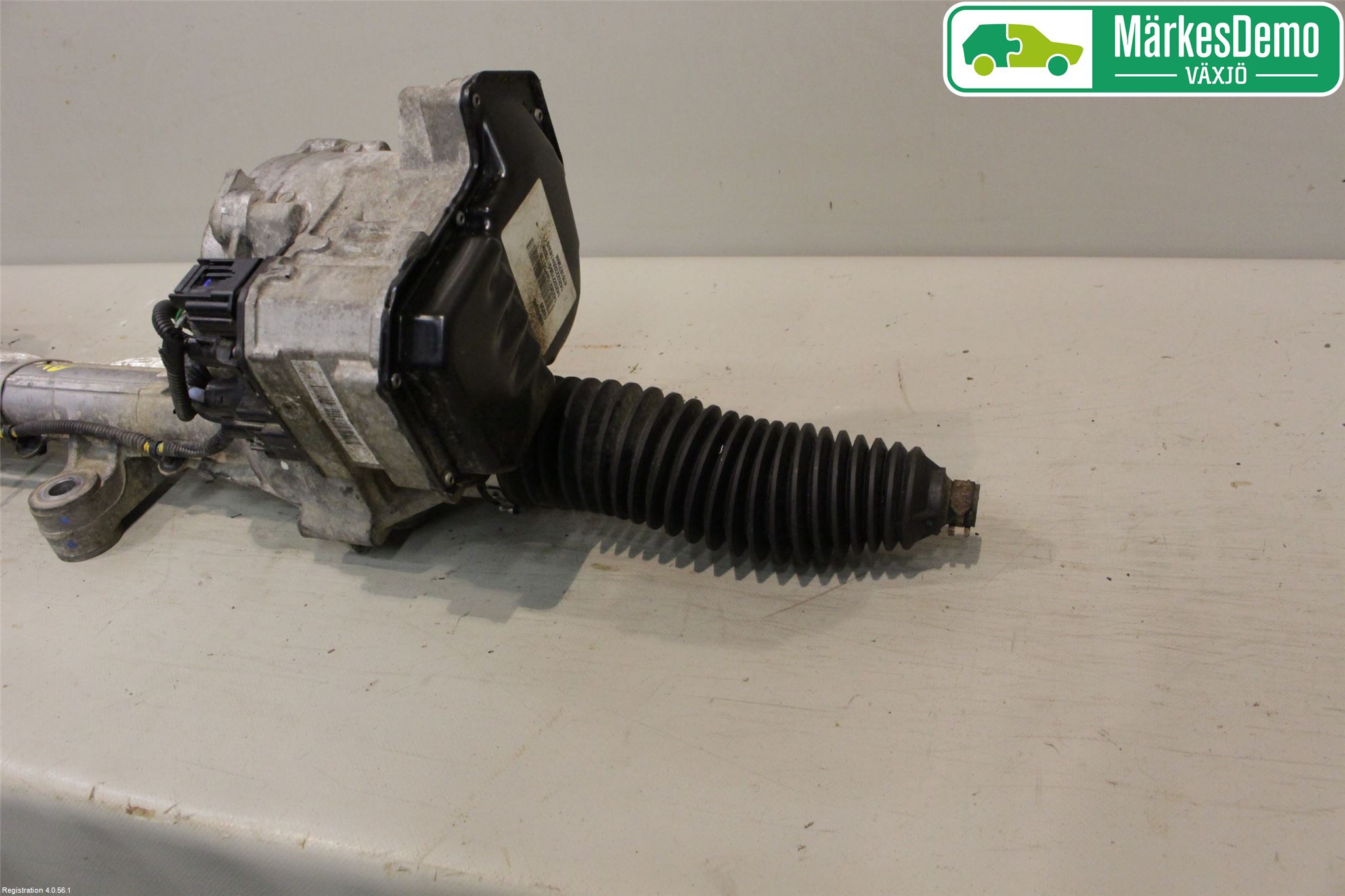 Ford FOCUS 11-14 Servo Snekke - Tannstang