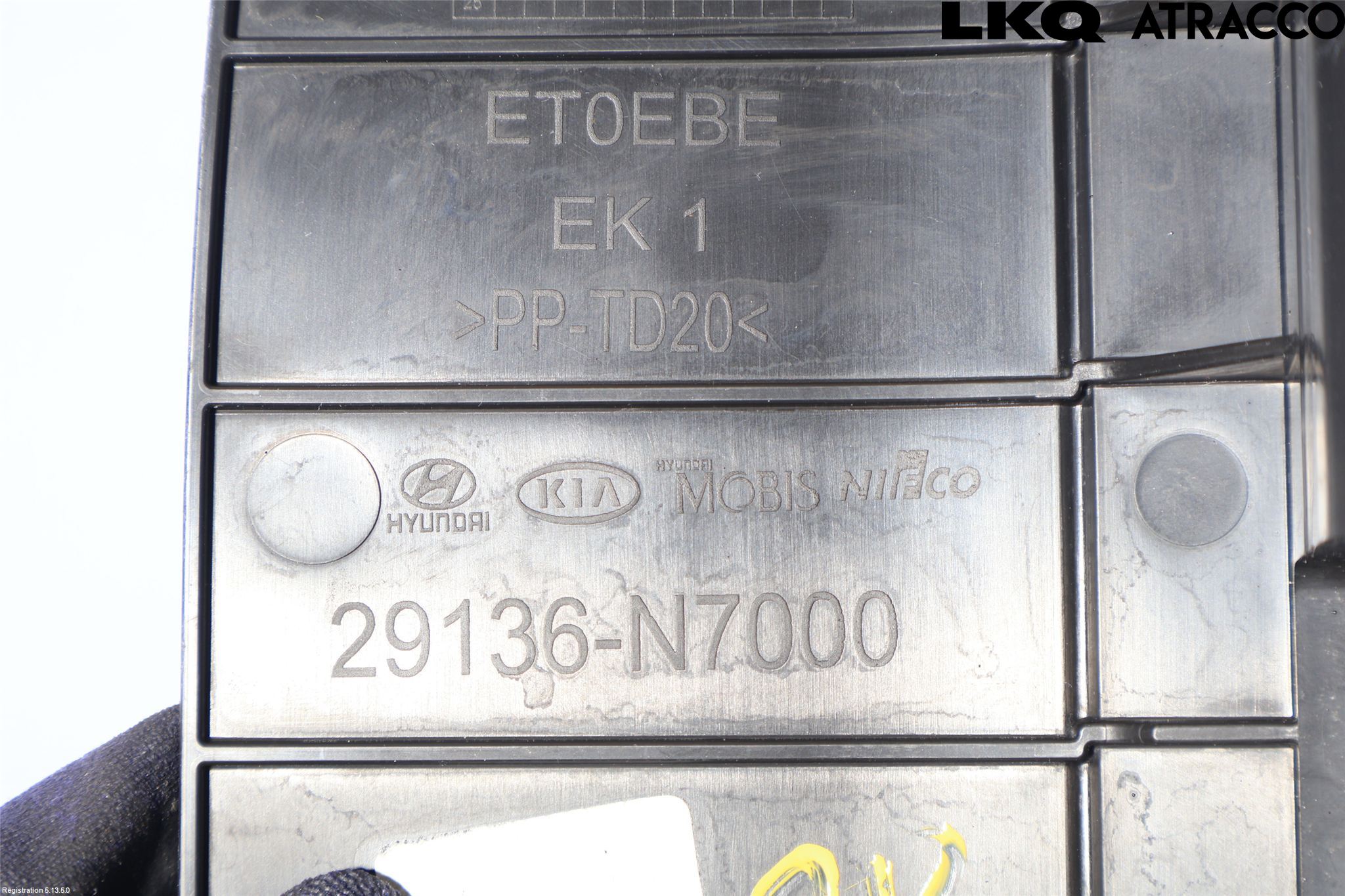Hyundai TUCSON 05- Luftstyring Front