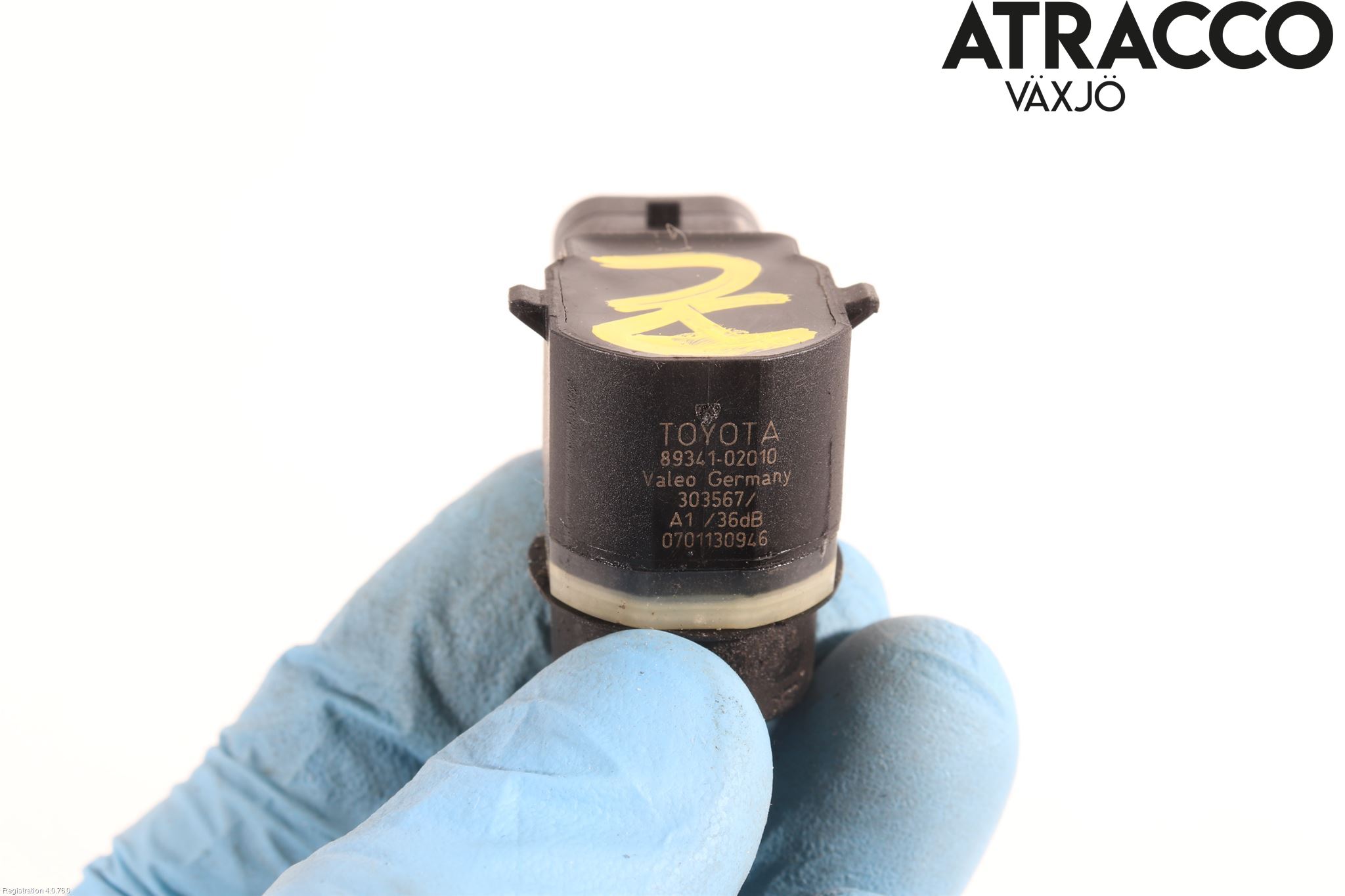Toyota AURIS 13-19 Sensor Parkering Front