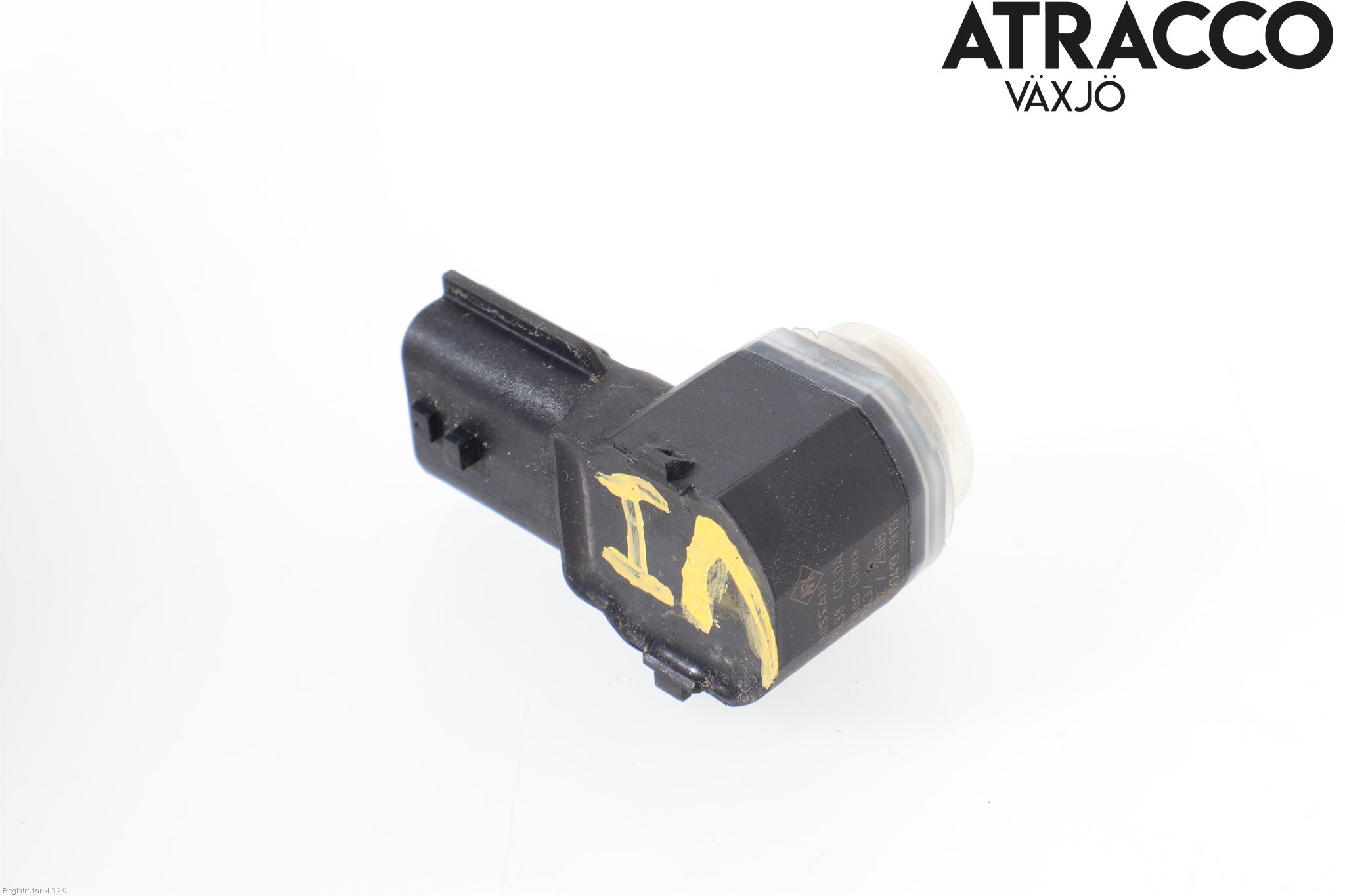 Nissan X-TRAIL 14-21 Sensor Parkering Front