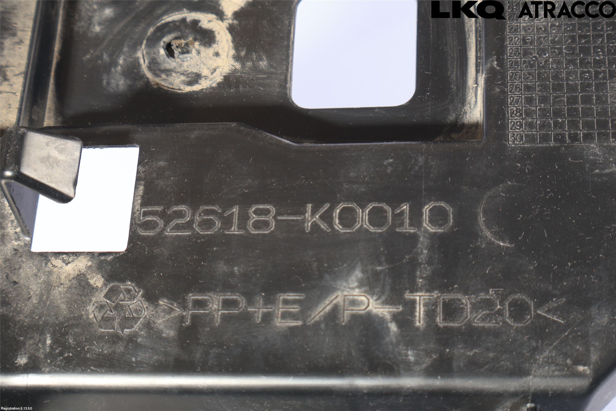Toyota YARIS XP21 20- Bunnplate U Motor-Gear-Dørk
