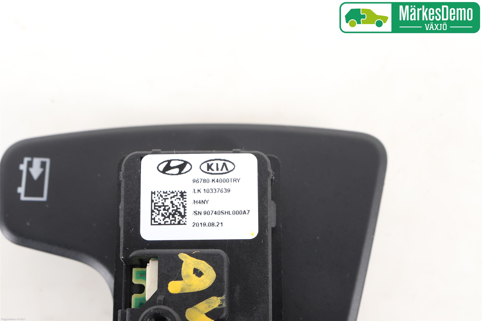 Hyundai KONA/ELECTRIC OS 18-23 Bryter Ratt Radio-Stereo