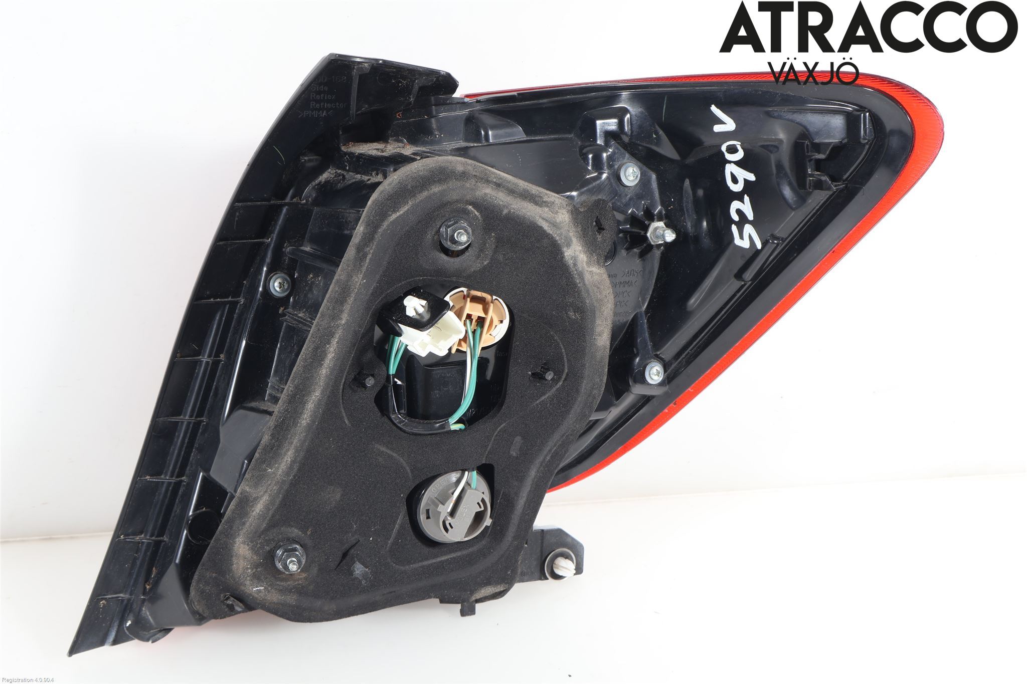 Toyota YARIS XP130 15-20 Baklykt Venstre