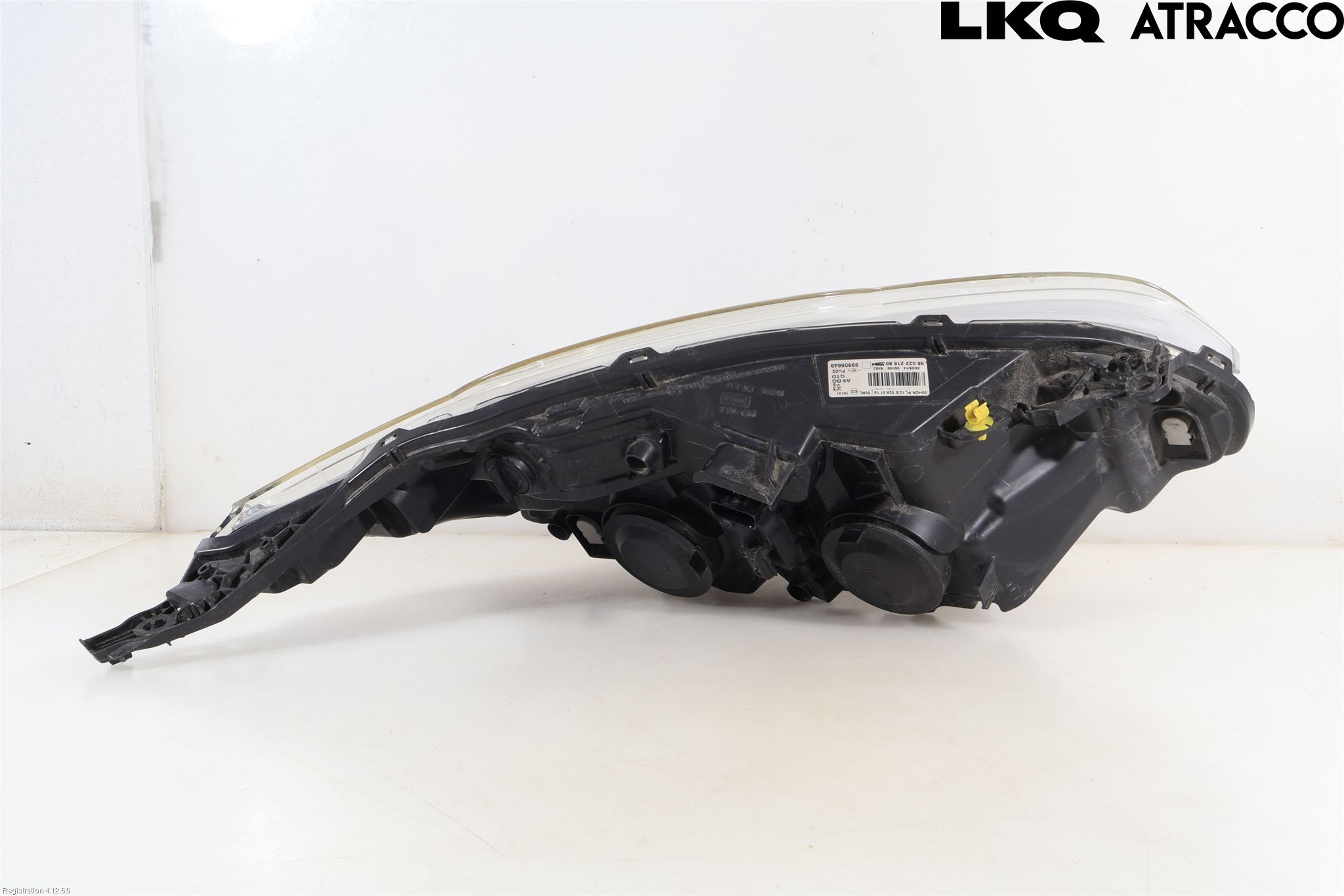 Peugeot 208 12-15 Frontlykt Venstre